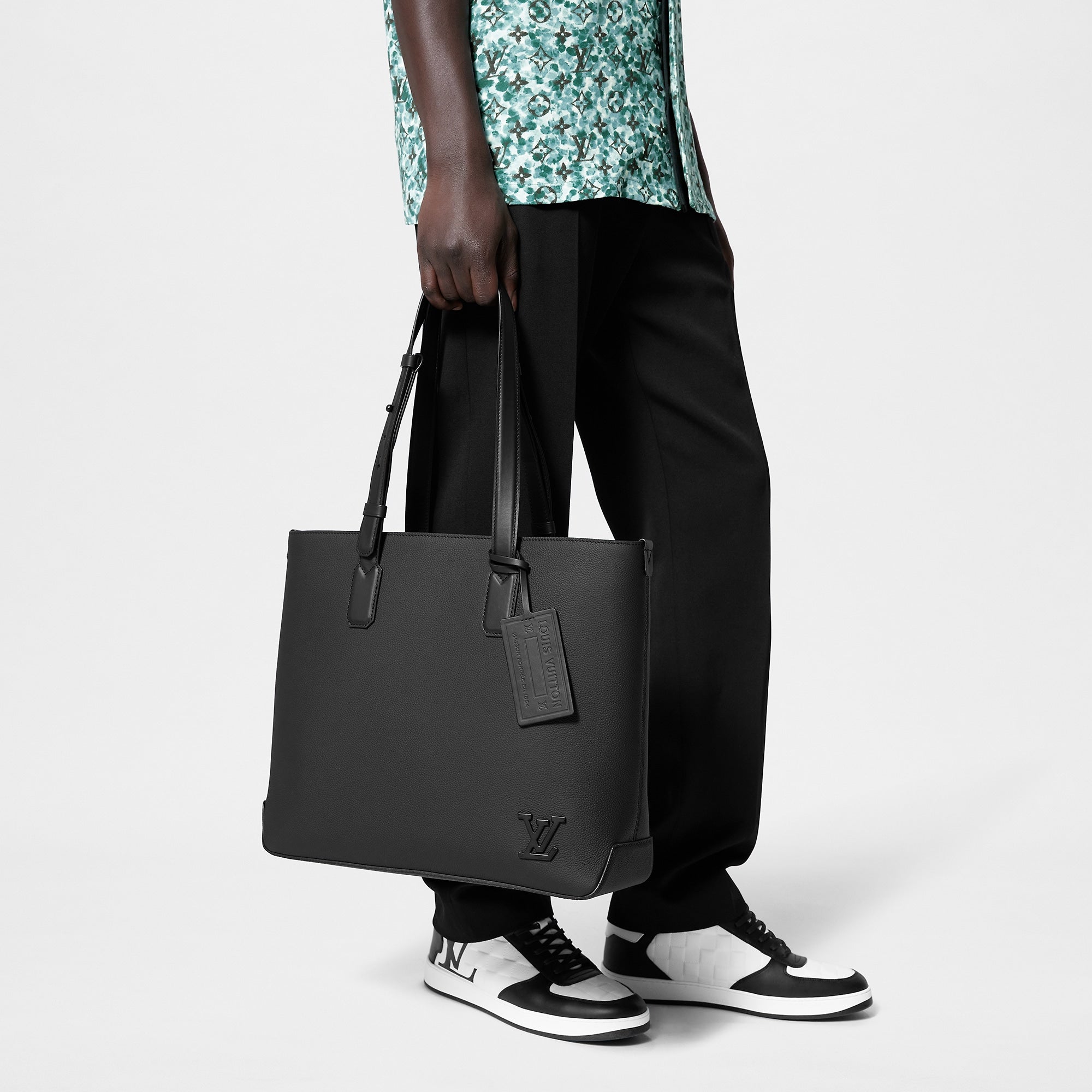 Fastline Tote