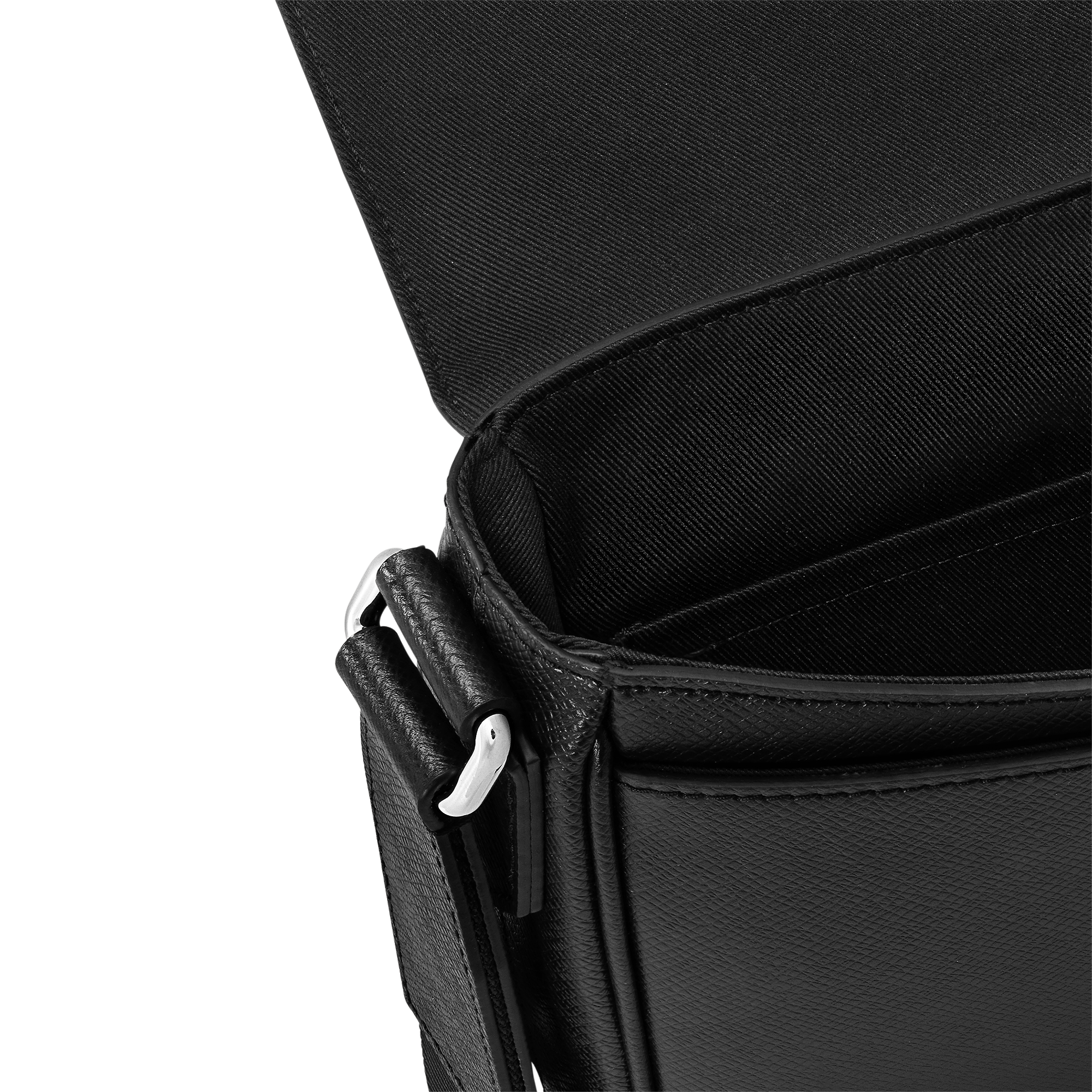 District PM - Black
