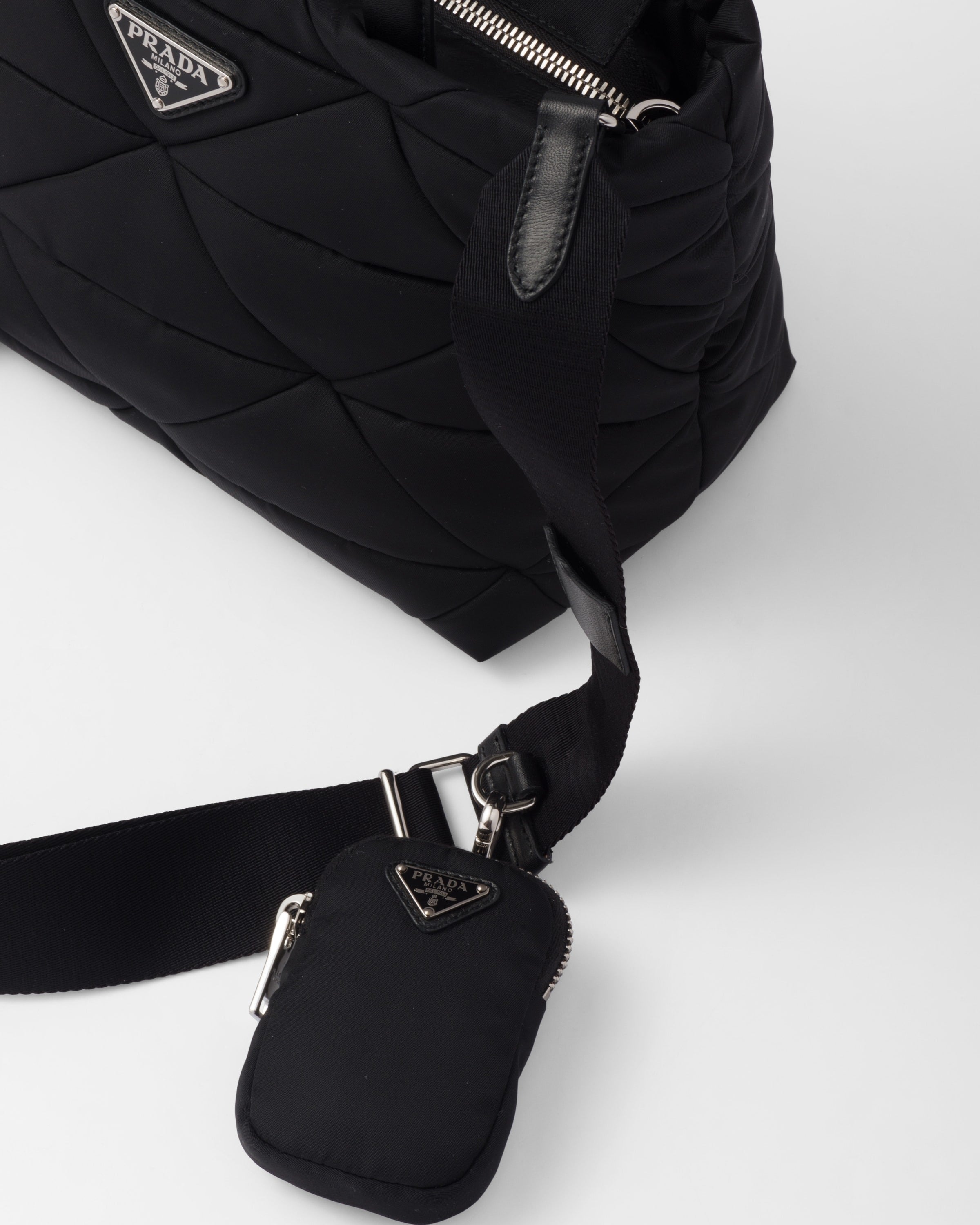 Padded Re-Nylon tote bag Black