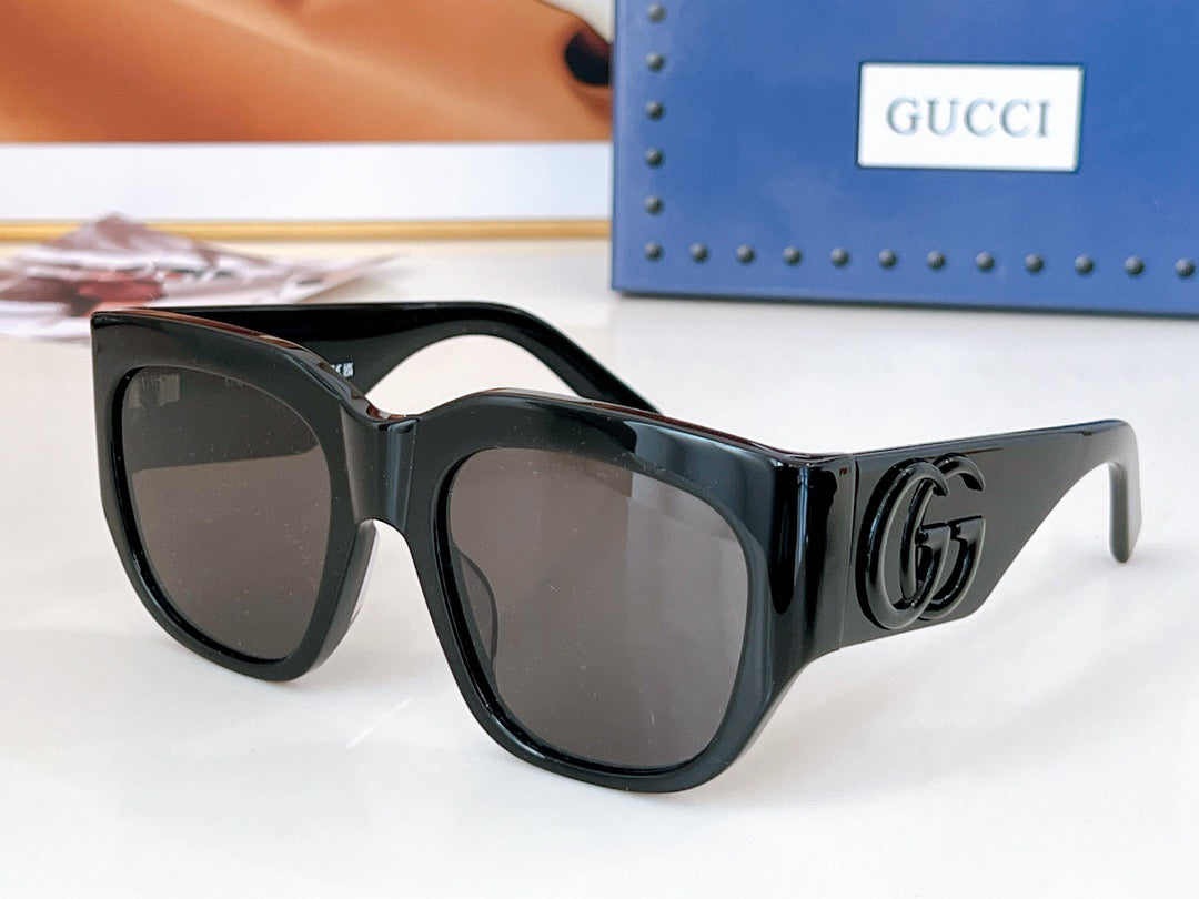 Gucci GG1421S