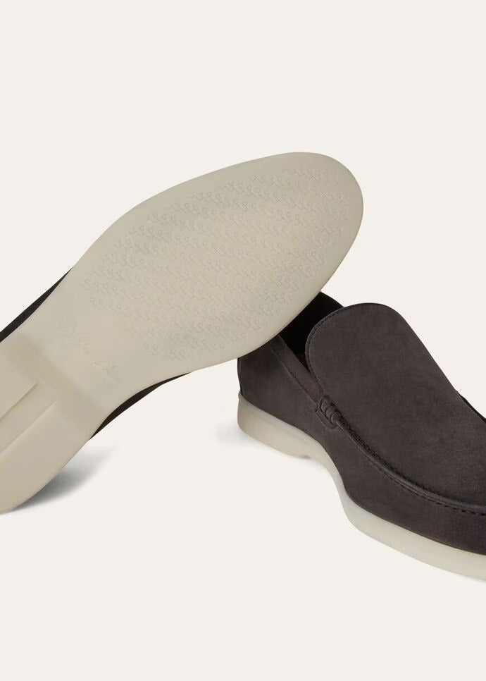 Summer Walk Loafer Caviar (MB97)