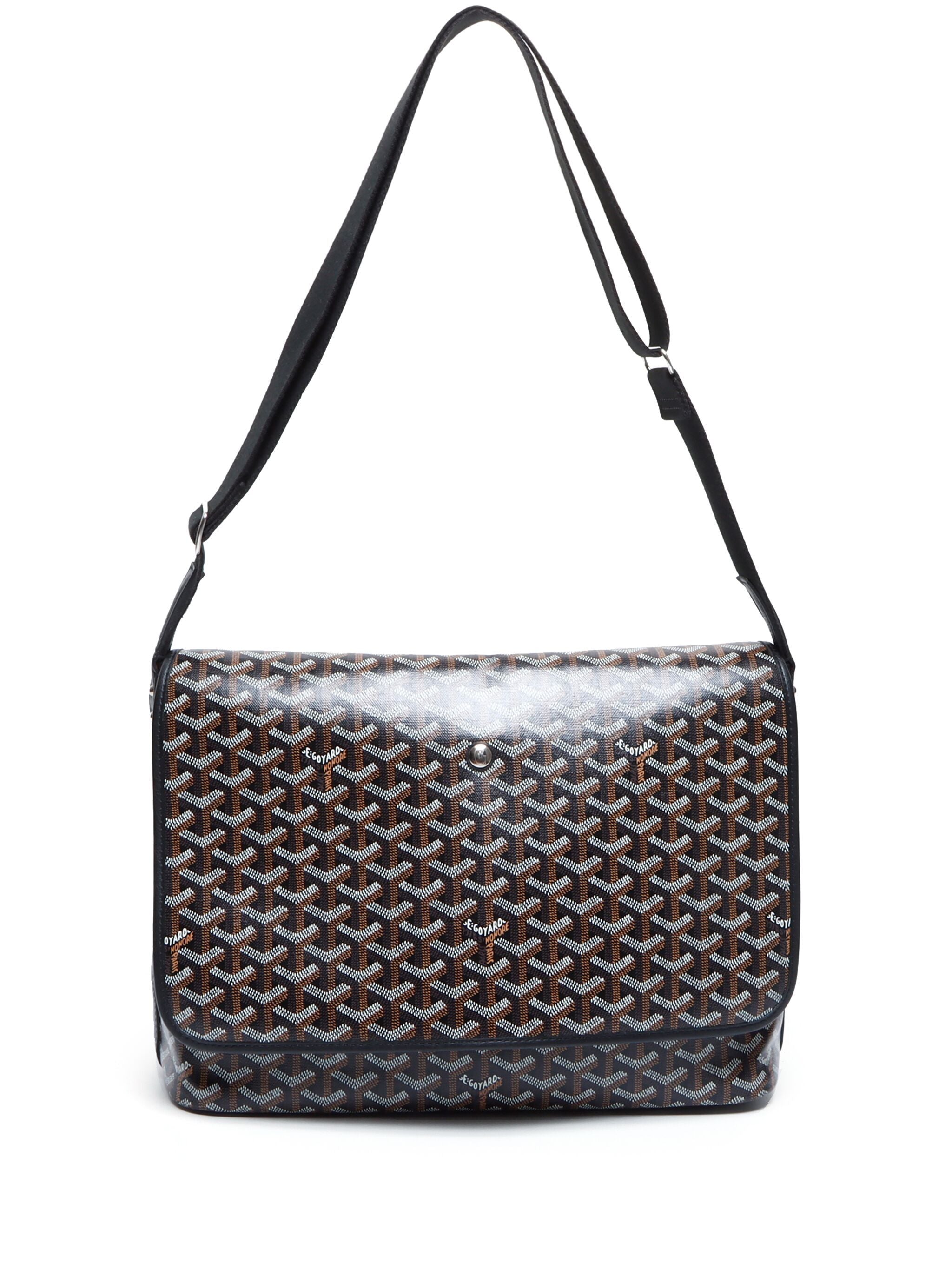 Capetien MM Shoulder Bag