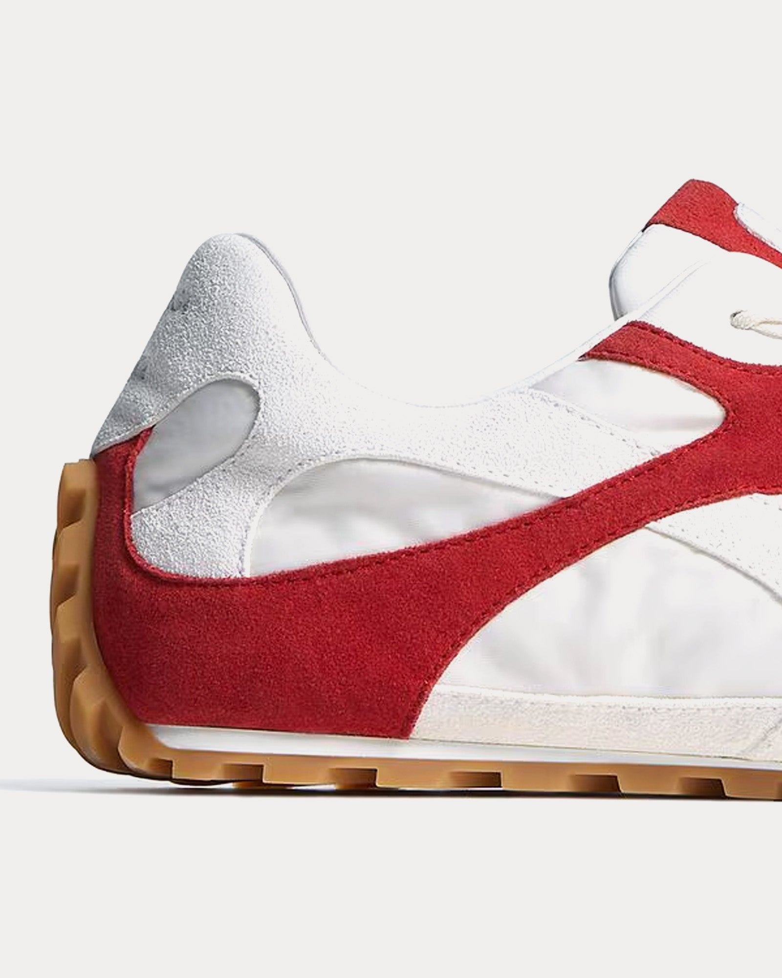 Orbit Flash Alabaster / Cardinal Low Top Sneakers