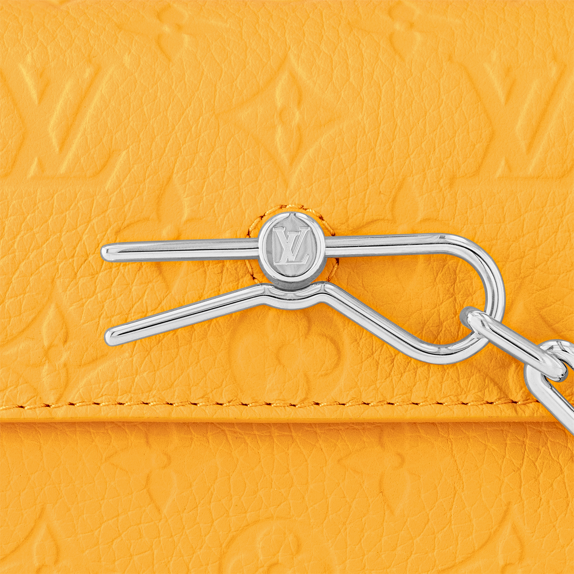 Steamer Wearable Wallet Jaune Mat