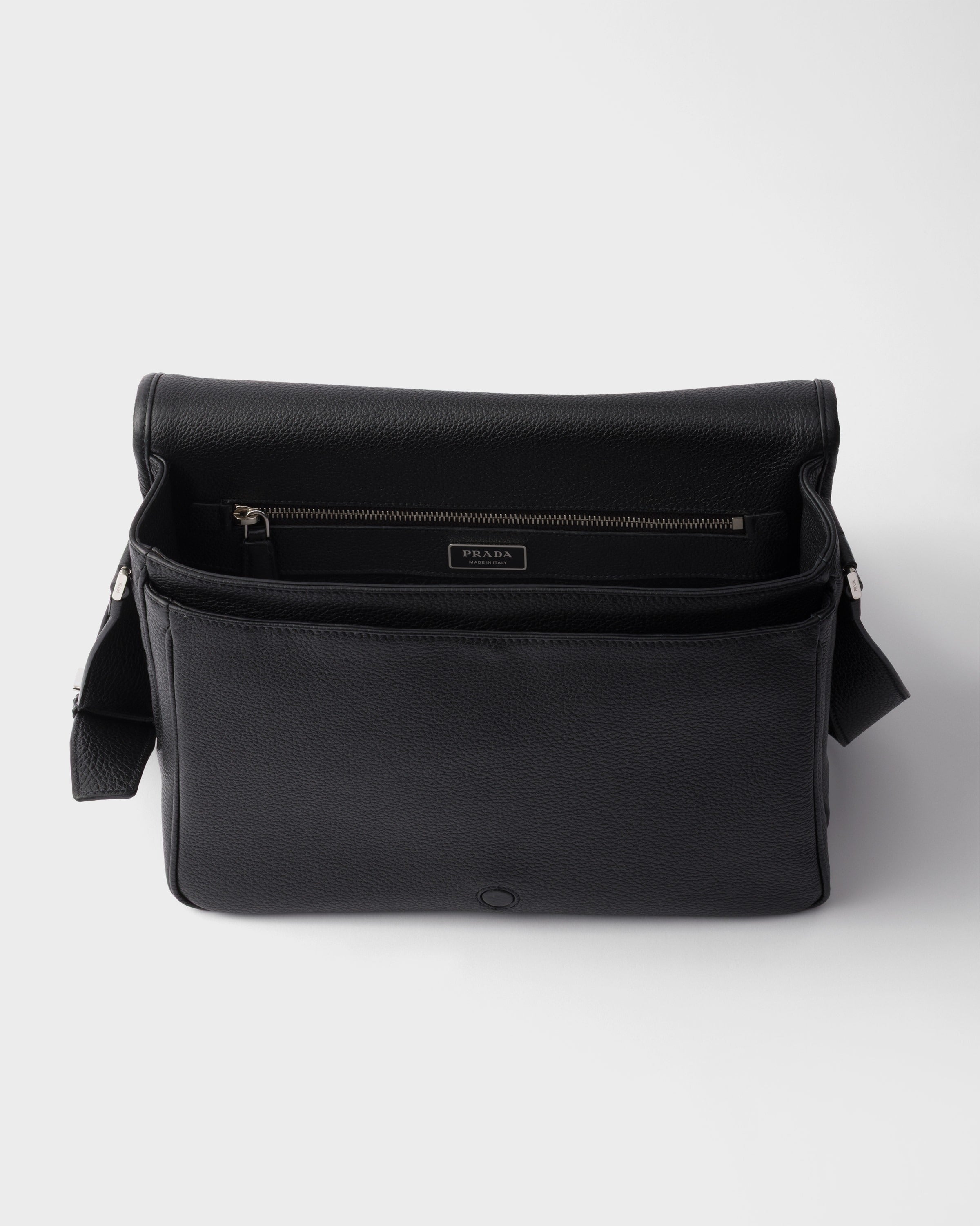 Leather shoulder bag Black