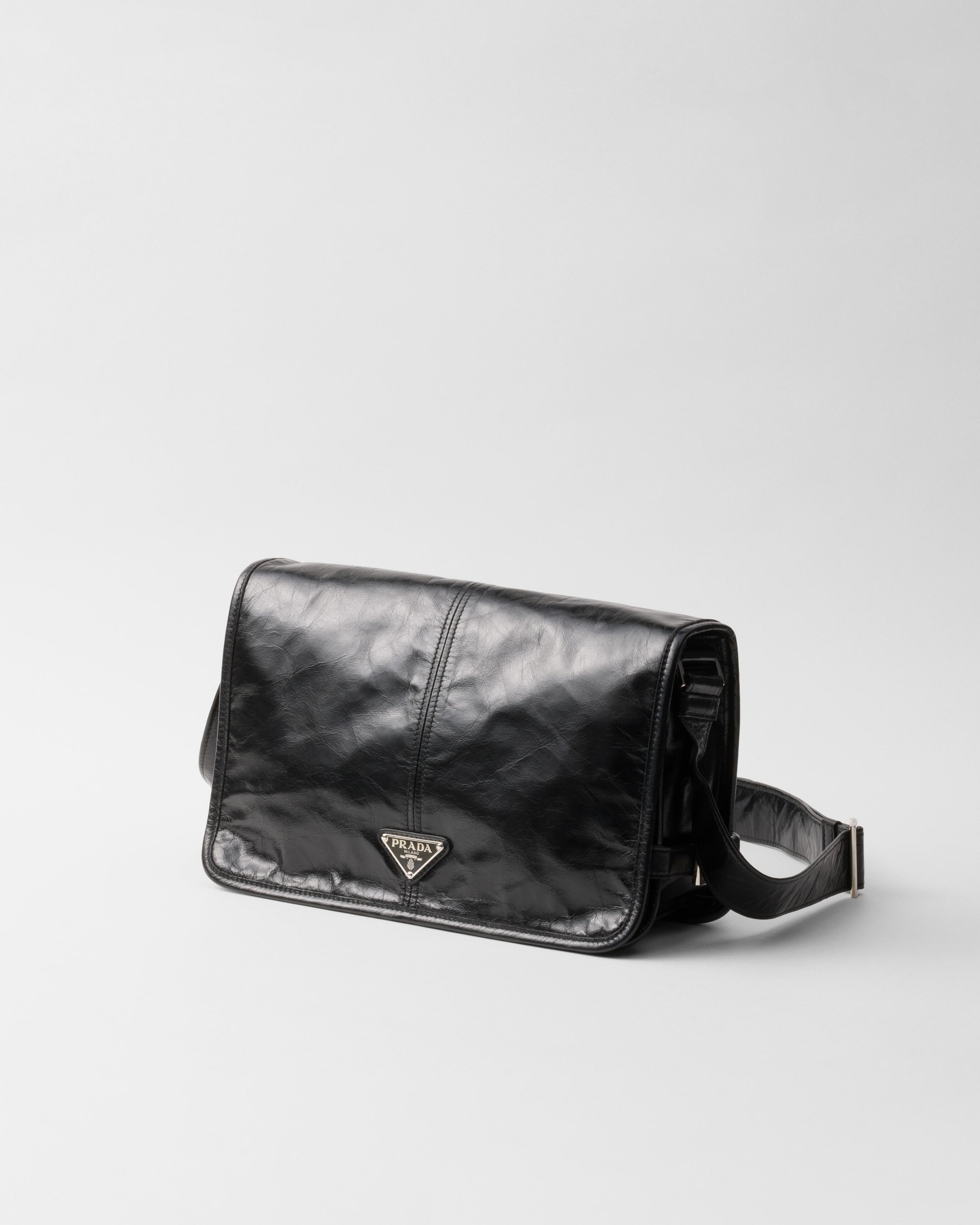Leather shoulder bag Black