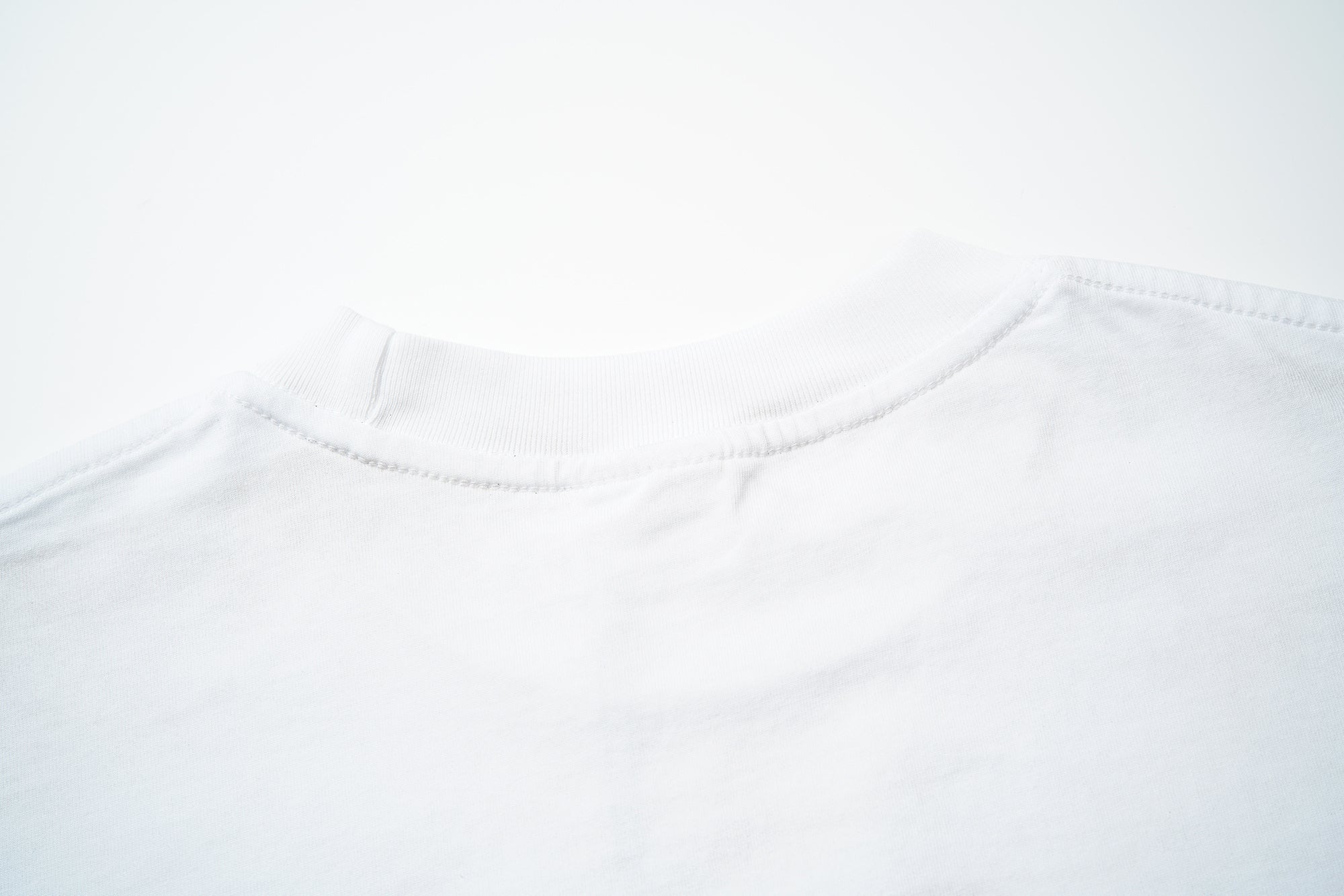Black Makavale Tee