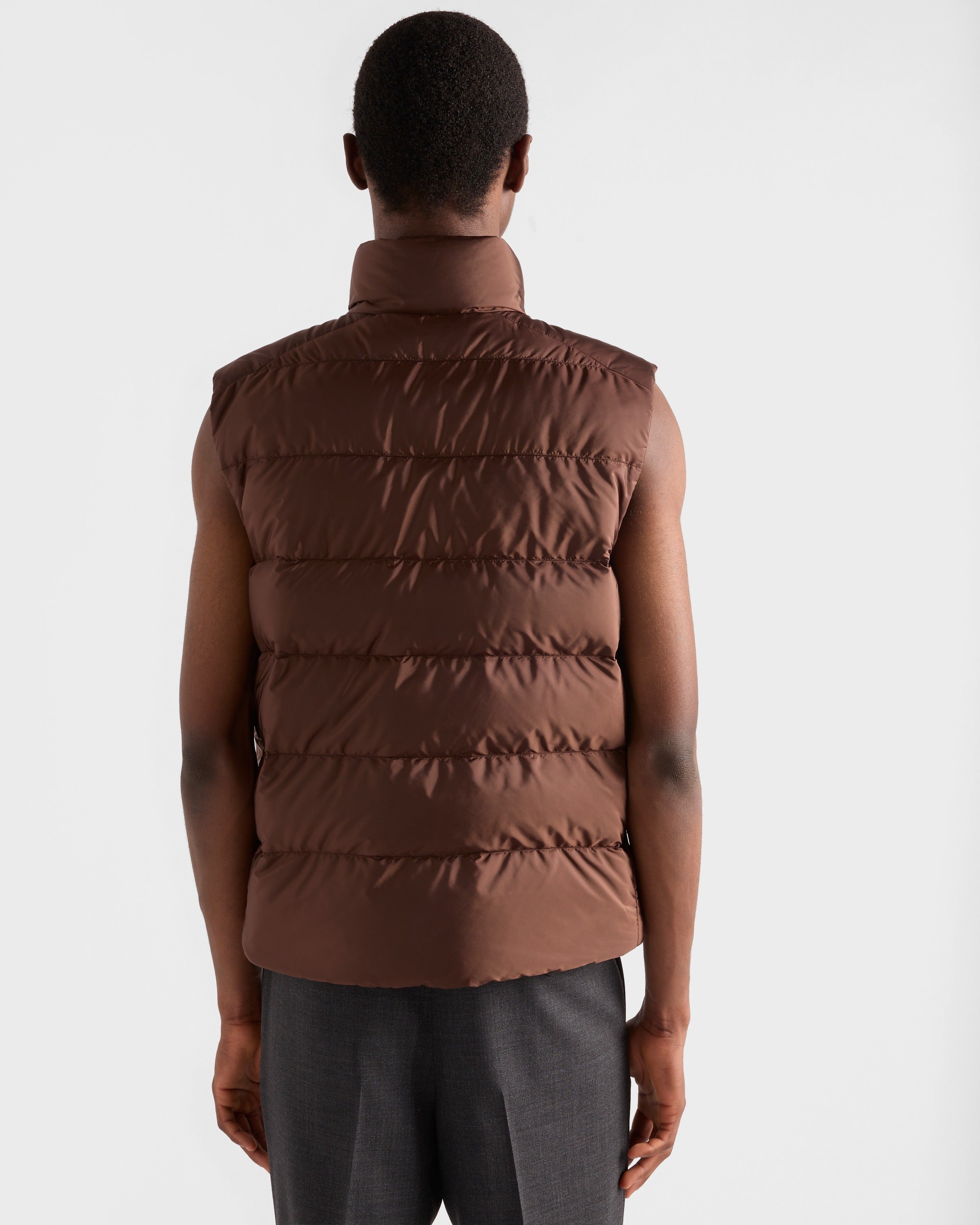 Re-Nylon vest Cocoa Brown