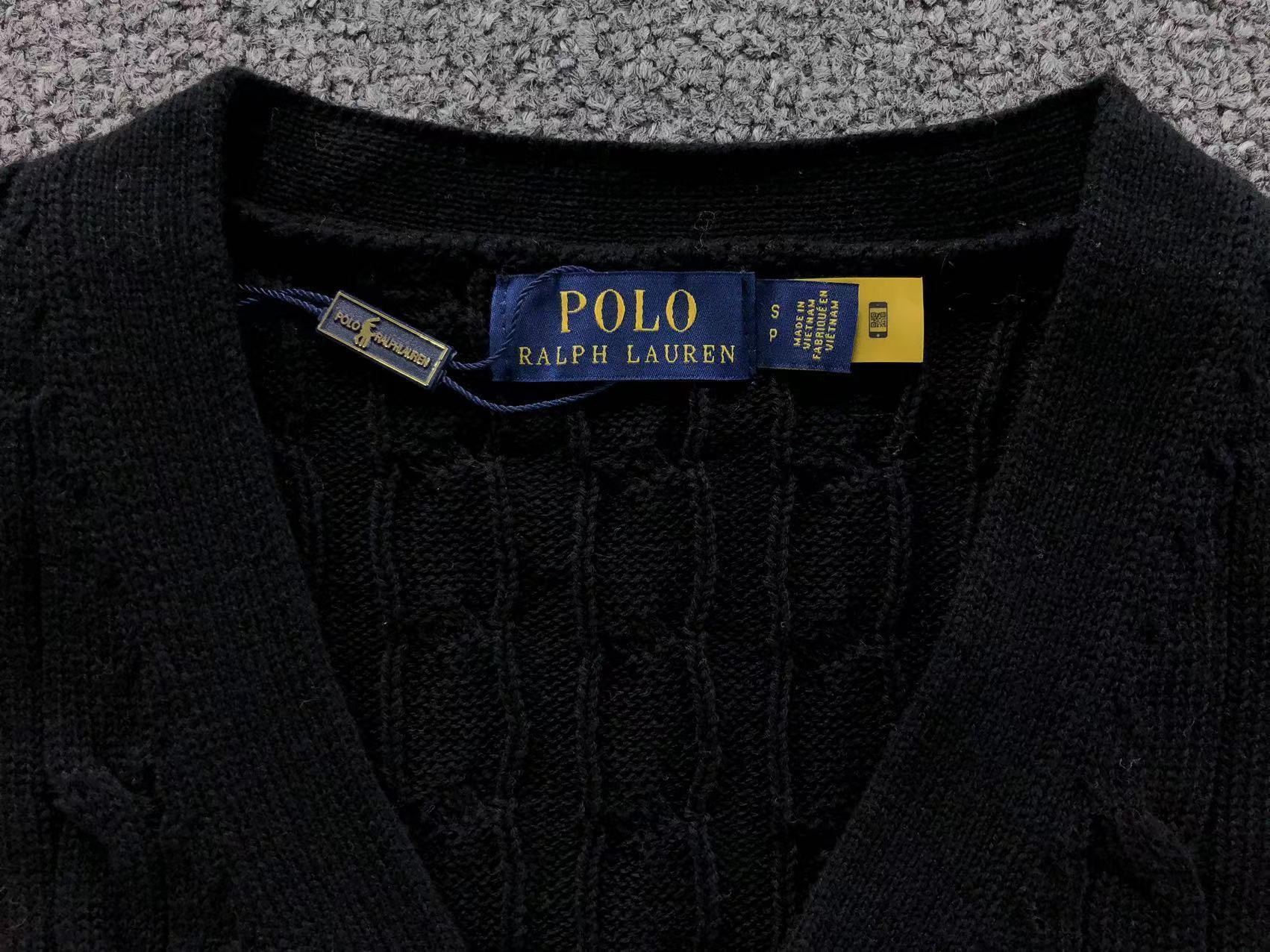 Cardigan V