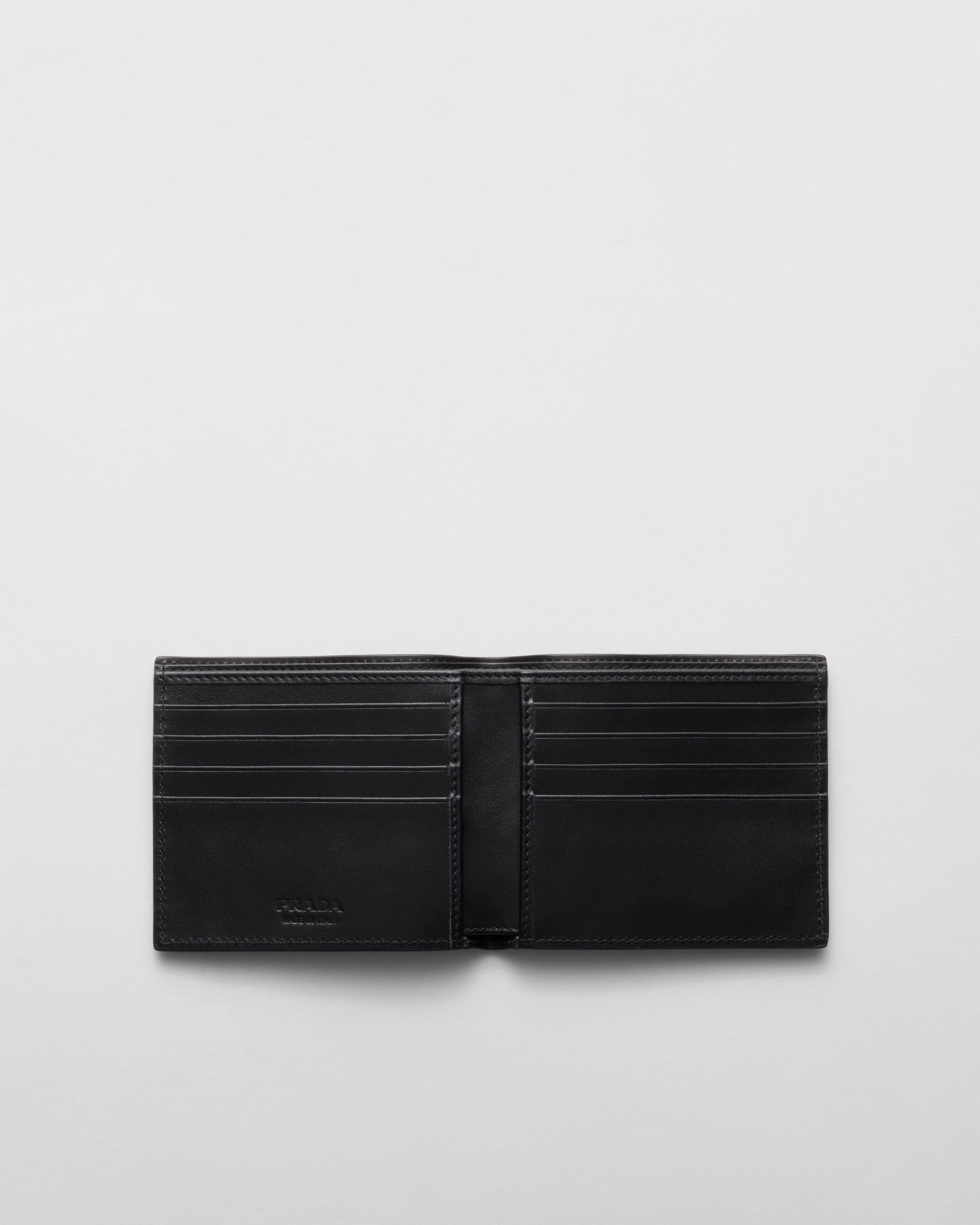 Leather wallet Black
