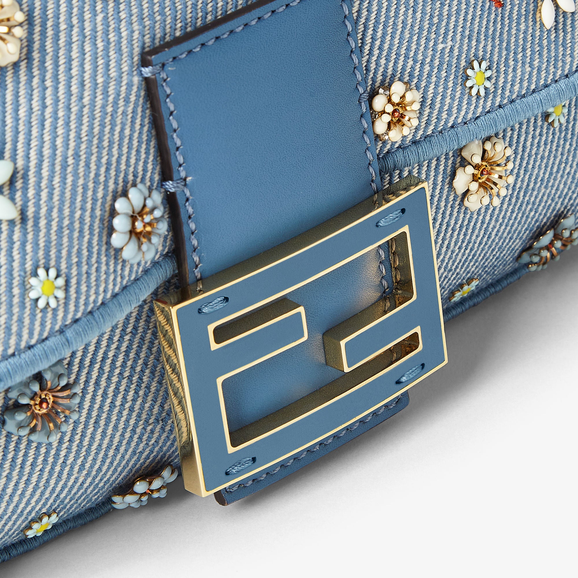 Baguette Fendi Flower Bouquet blue denim-effect jacquard bag