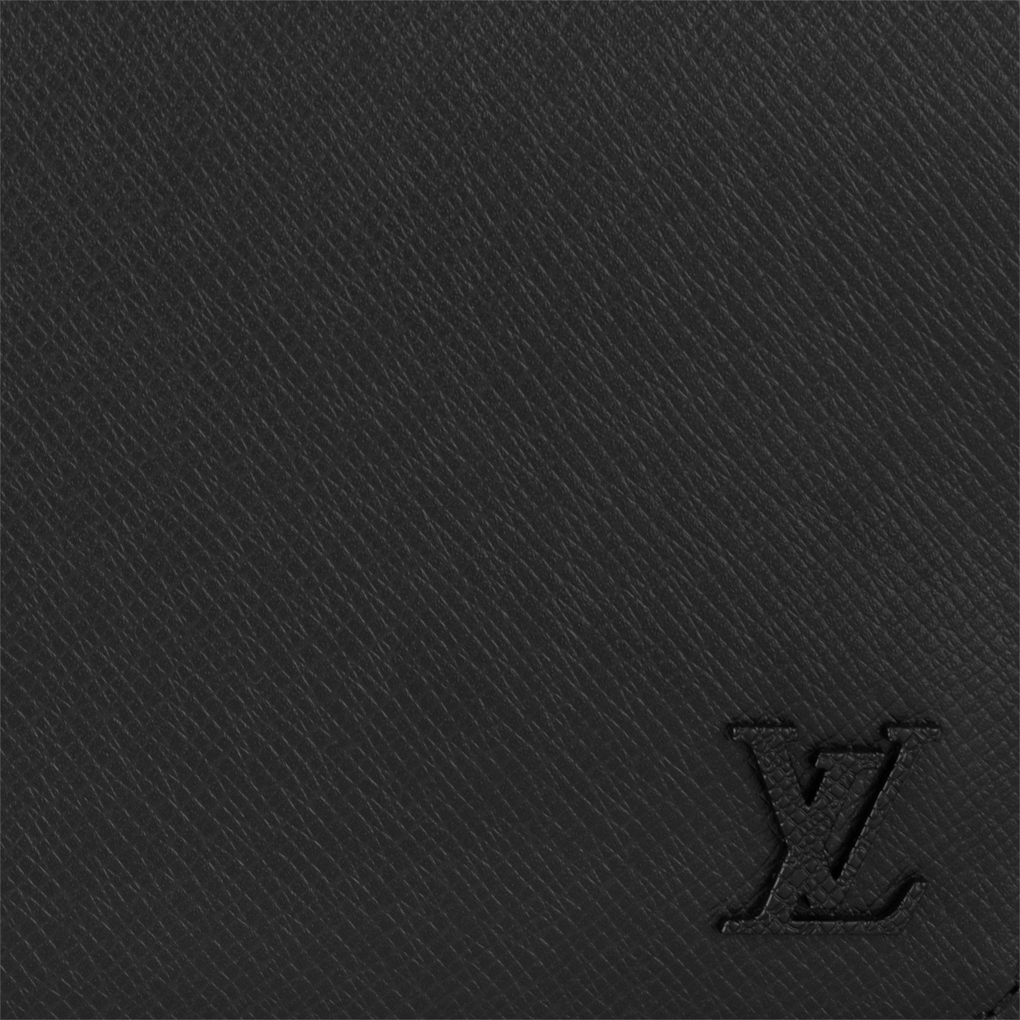 District PM - Black