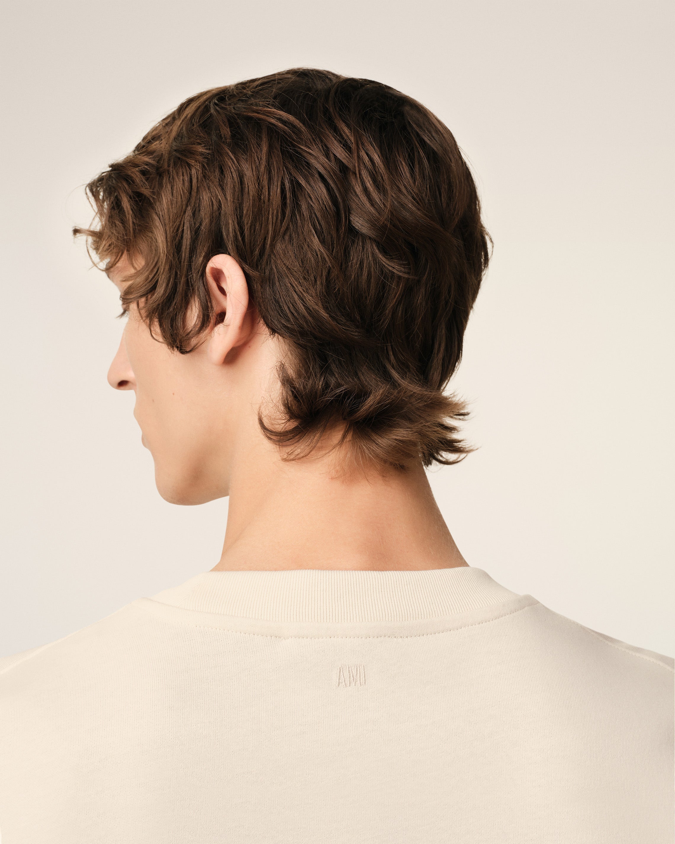 BEIGE COTTON AMI DE COEUR PATCH T-SHIRT WHITE CREAM