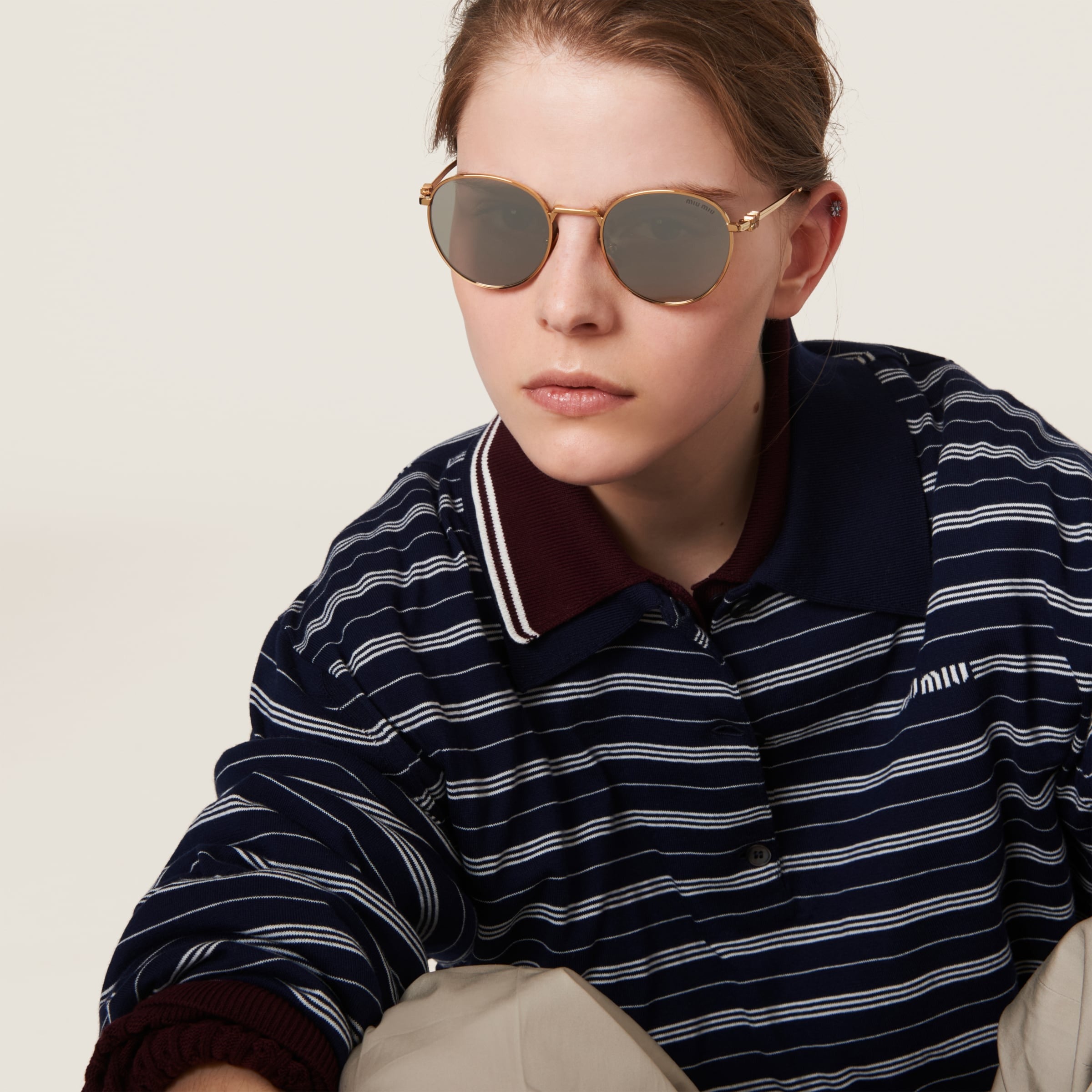 Miu Miu Logo sunglasses CHROME-PLATED LENSES