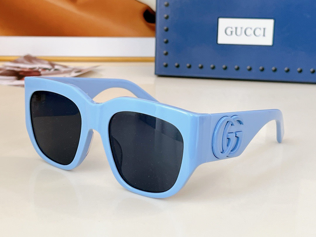 Gucci GG1421S