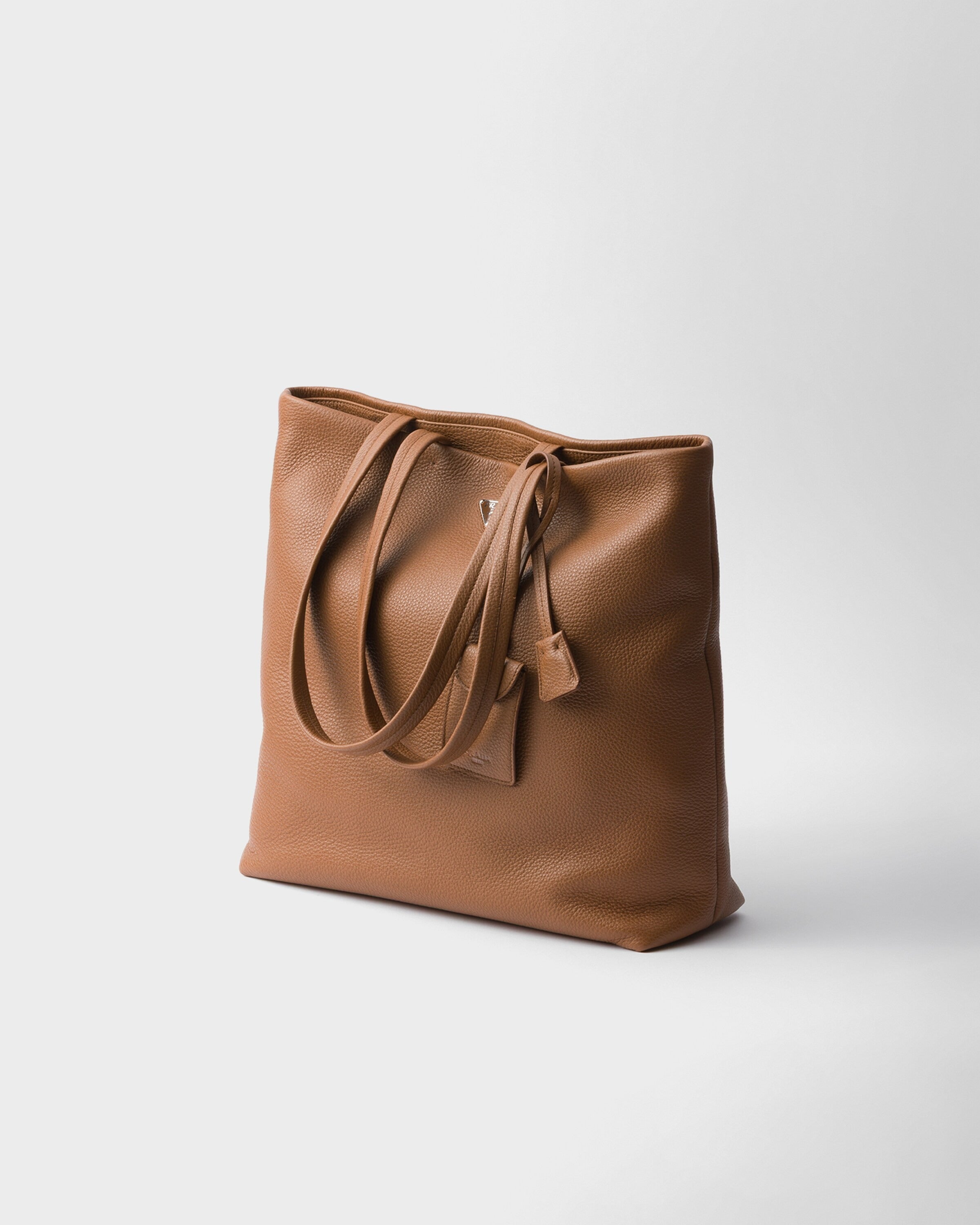 Leather tote Cognac