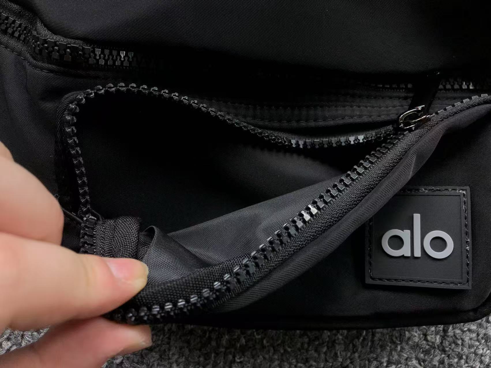 Alo Waist Bag