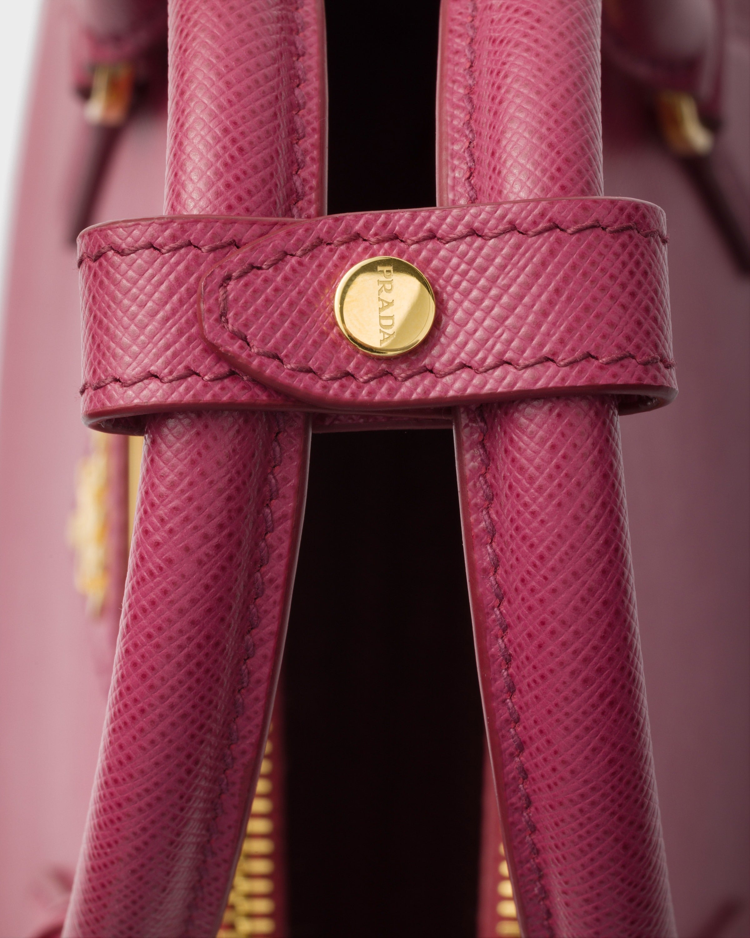 Small Prada Galleria Saffiano leather bag Bruyere Pink