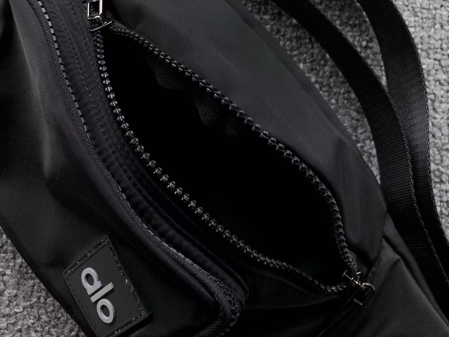 Alo Waist Bag