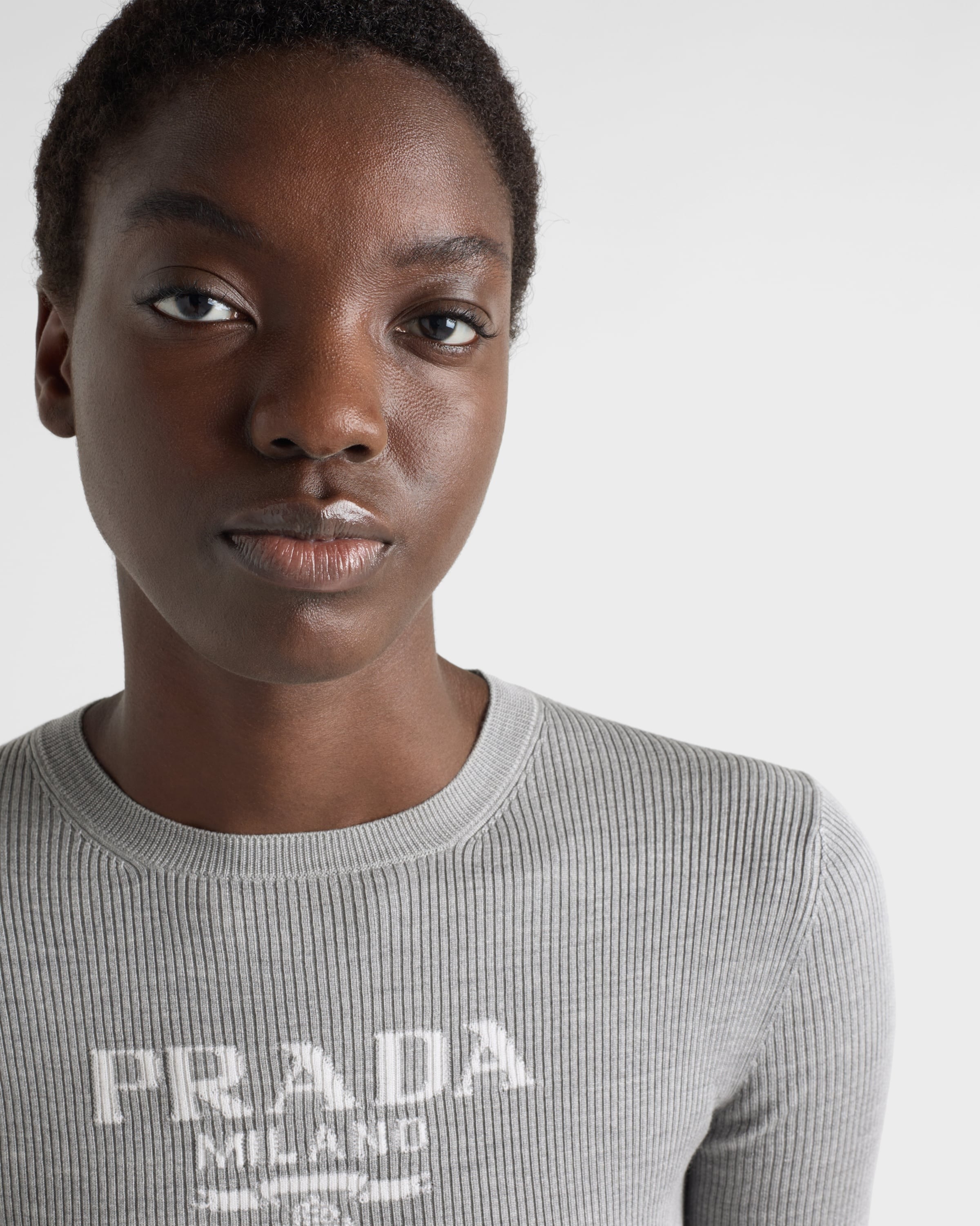 Silk crew-neck sweater with logo Grey