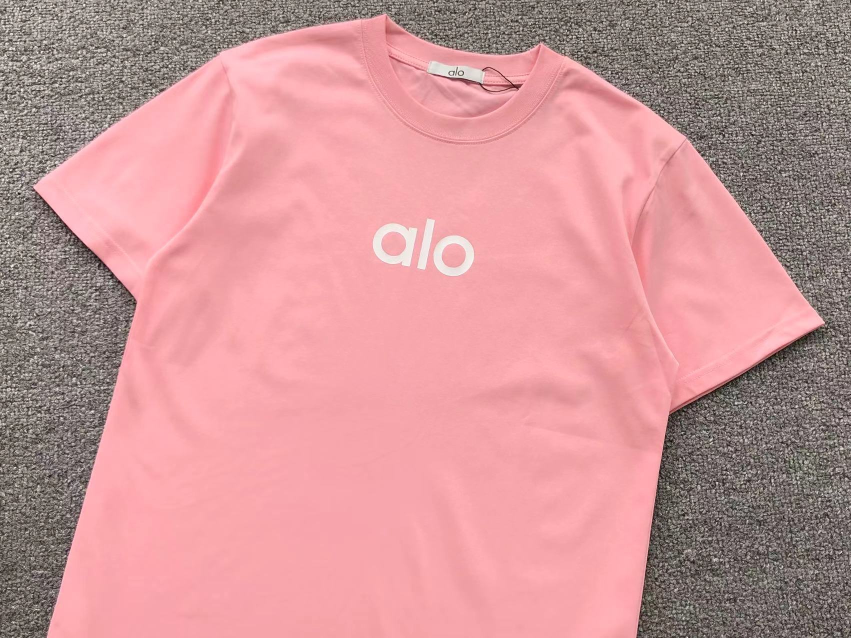 Alo T-shirt