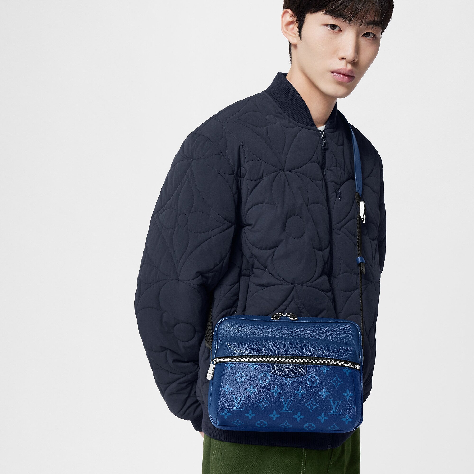 Outdoor Messenger - Cobalt