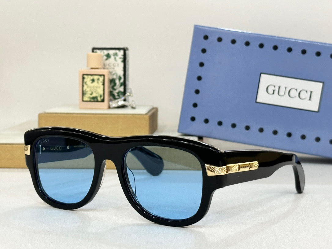 Gucci GG1517S