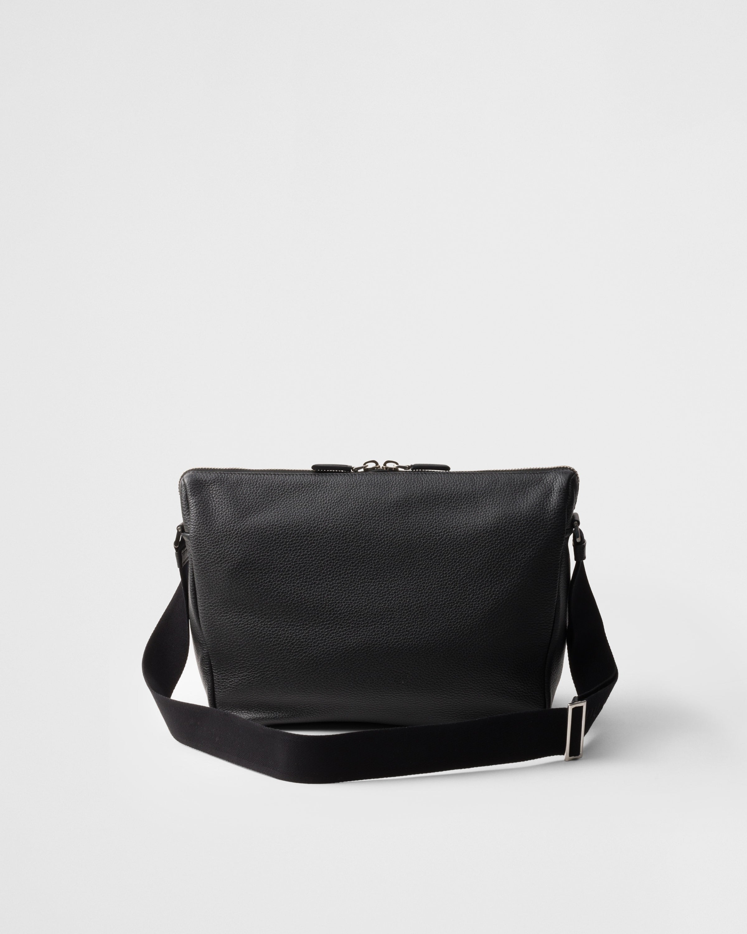 Medium leather shoulder bag Black
