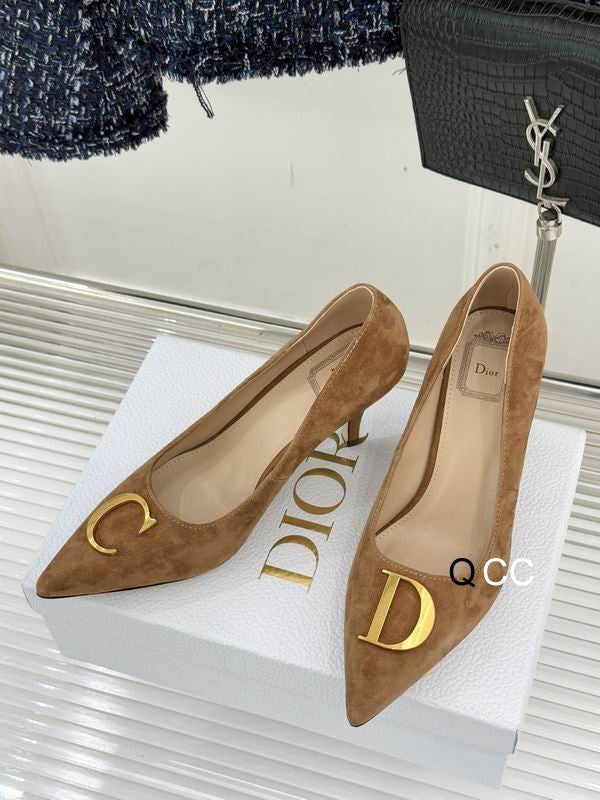 Dior Pump