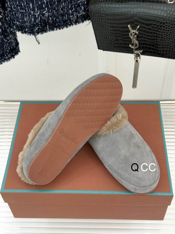 Loro Piana Slippers