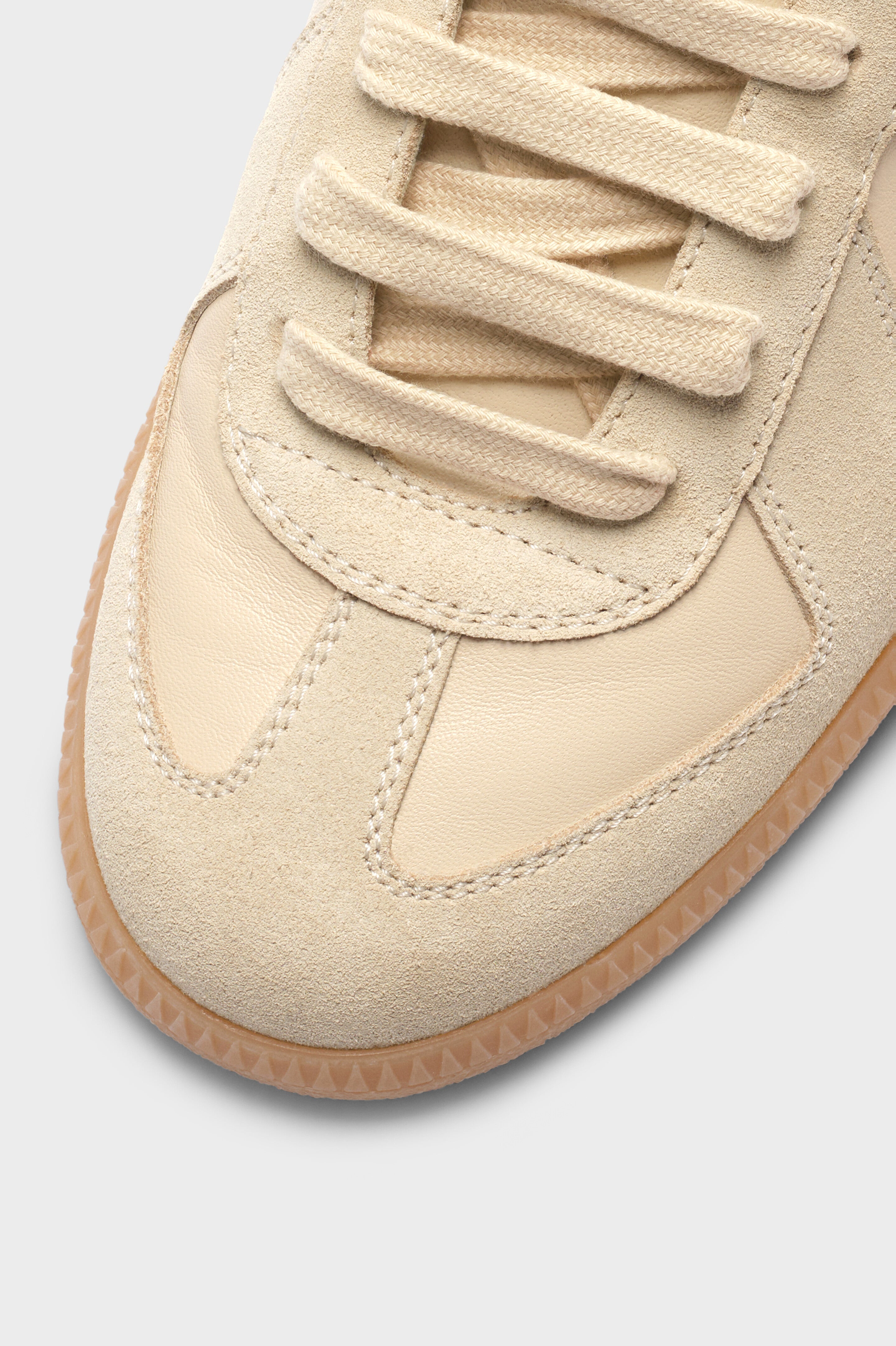 Maison Margiela Replica Sneakers Beige