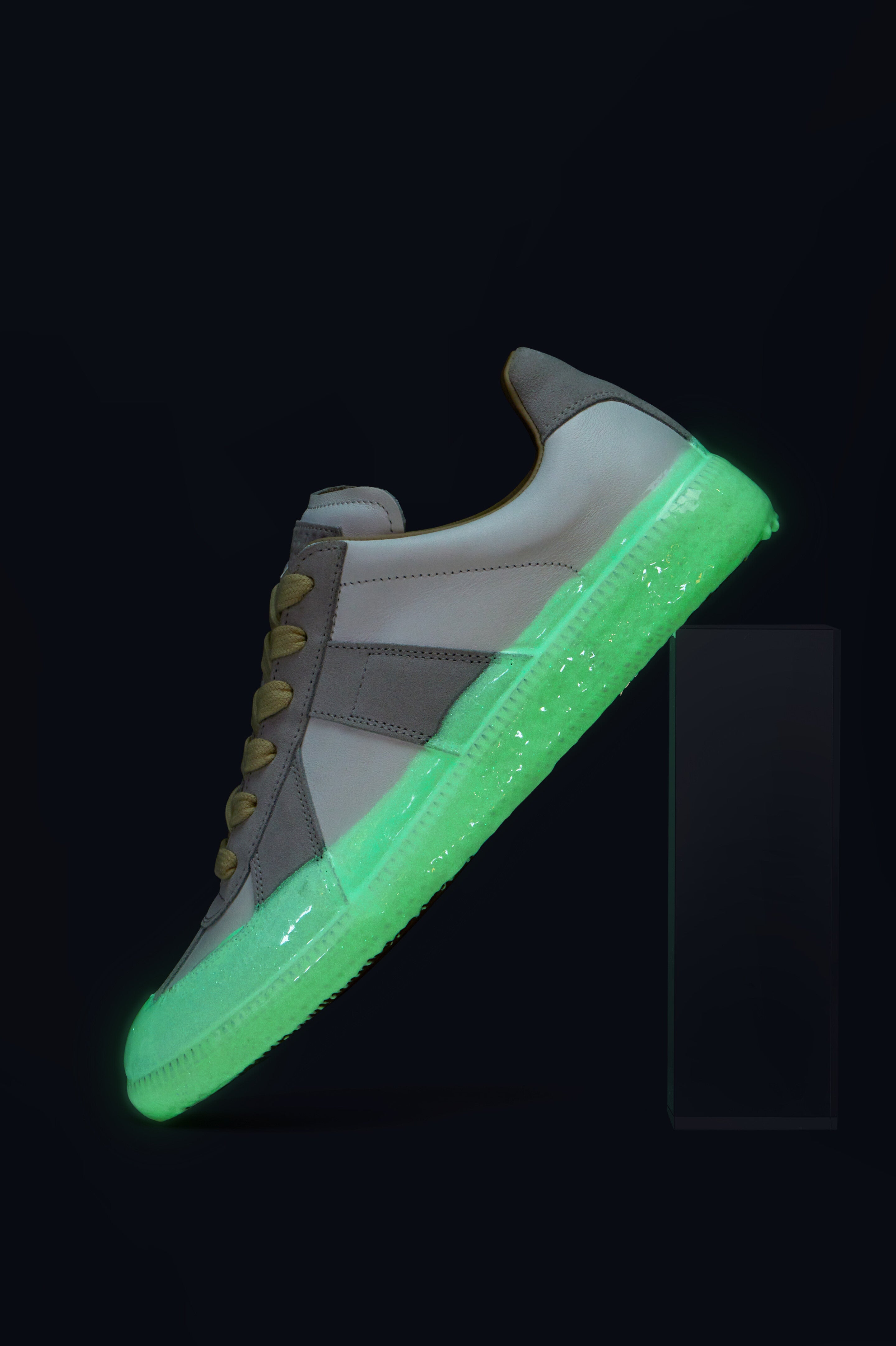 Maison Margiela Replica Sneakers Glow