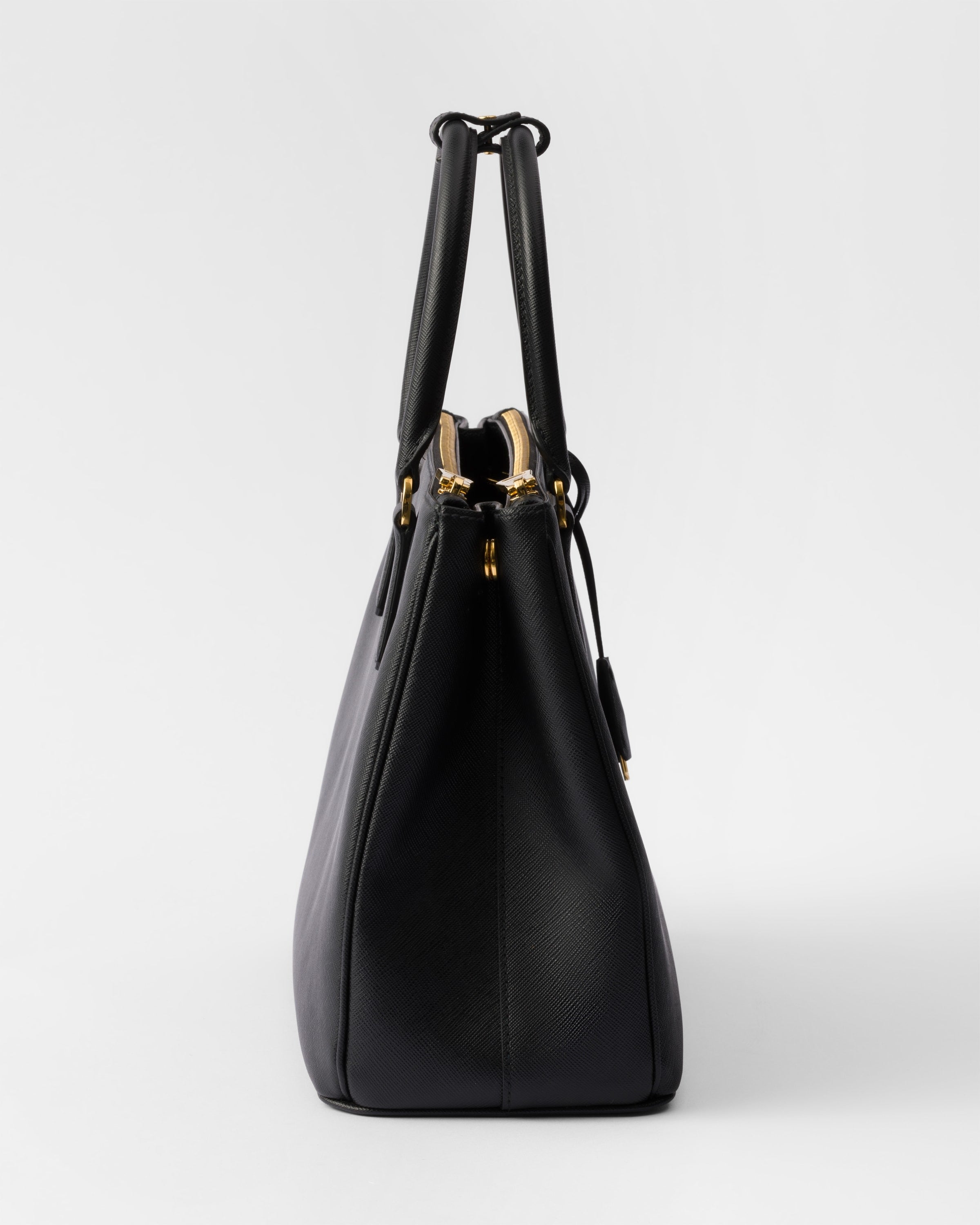 Large Prada Galleria Saffiano leather bag Black
