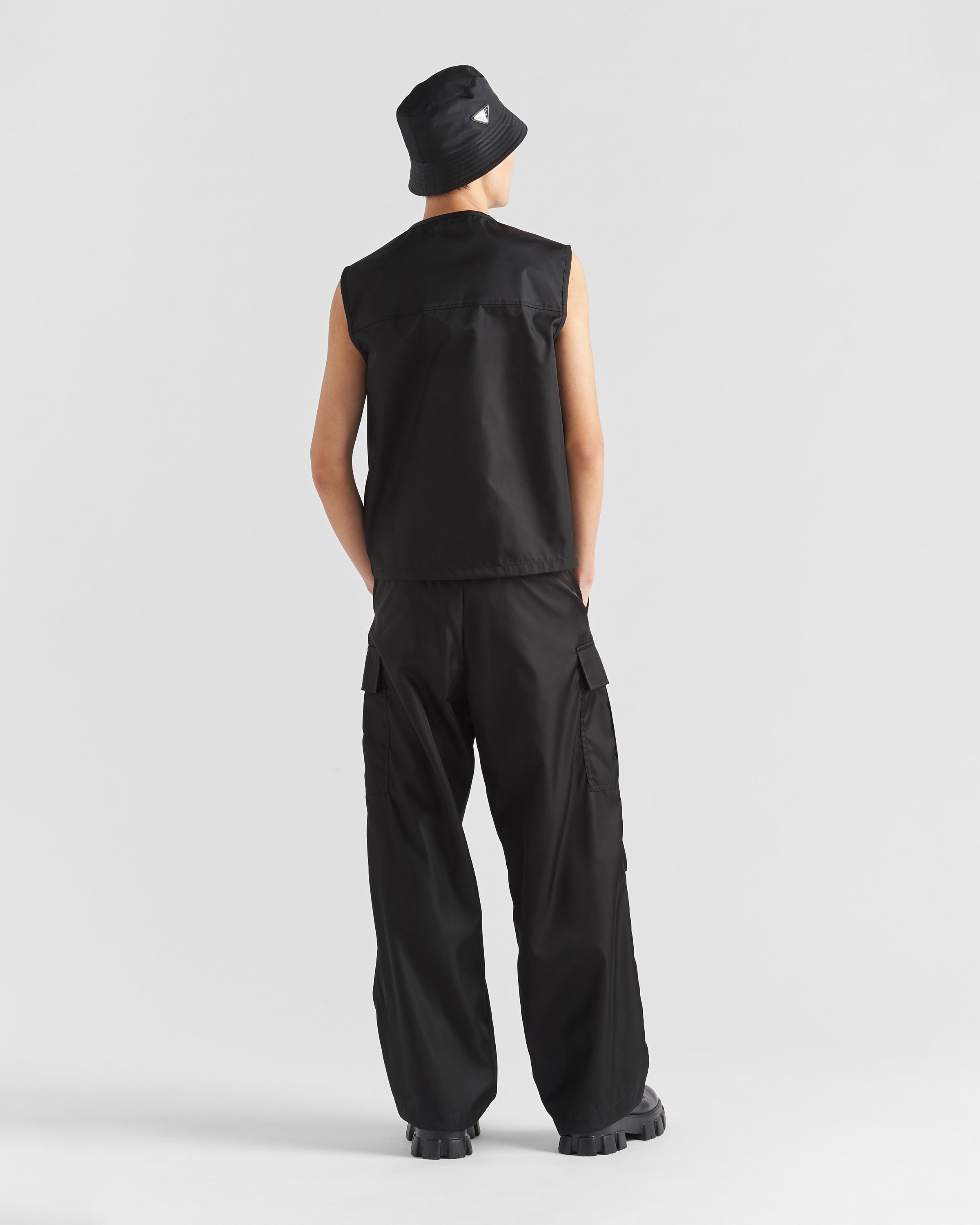 Re-Nylon vest Black