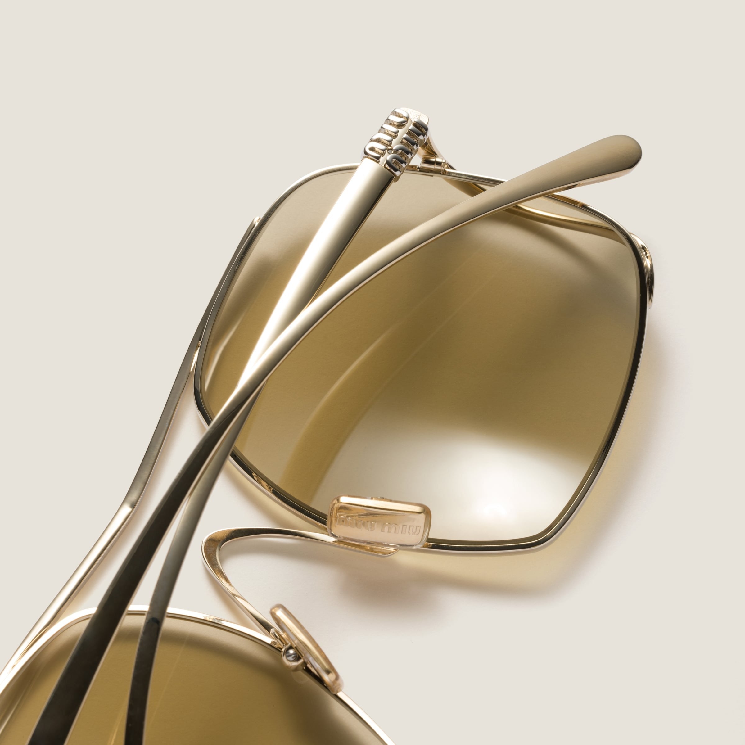 Miu Ombre sunglasses Camomile Lenses