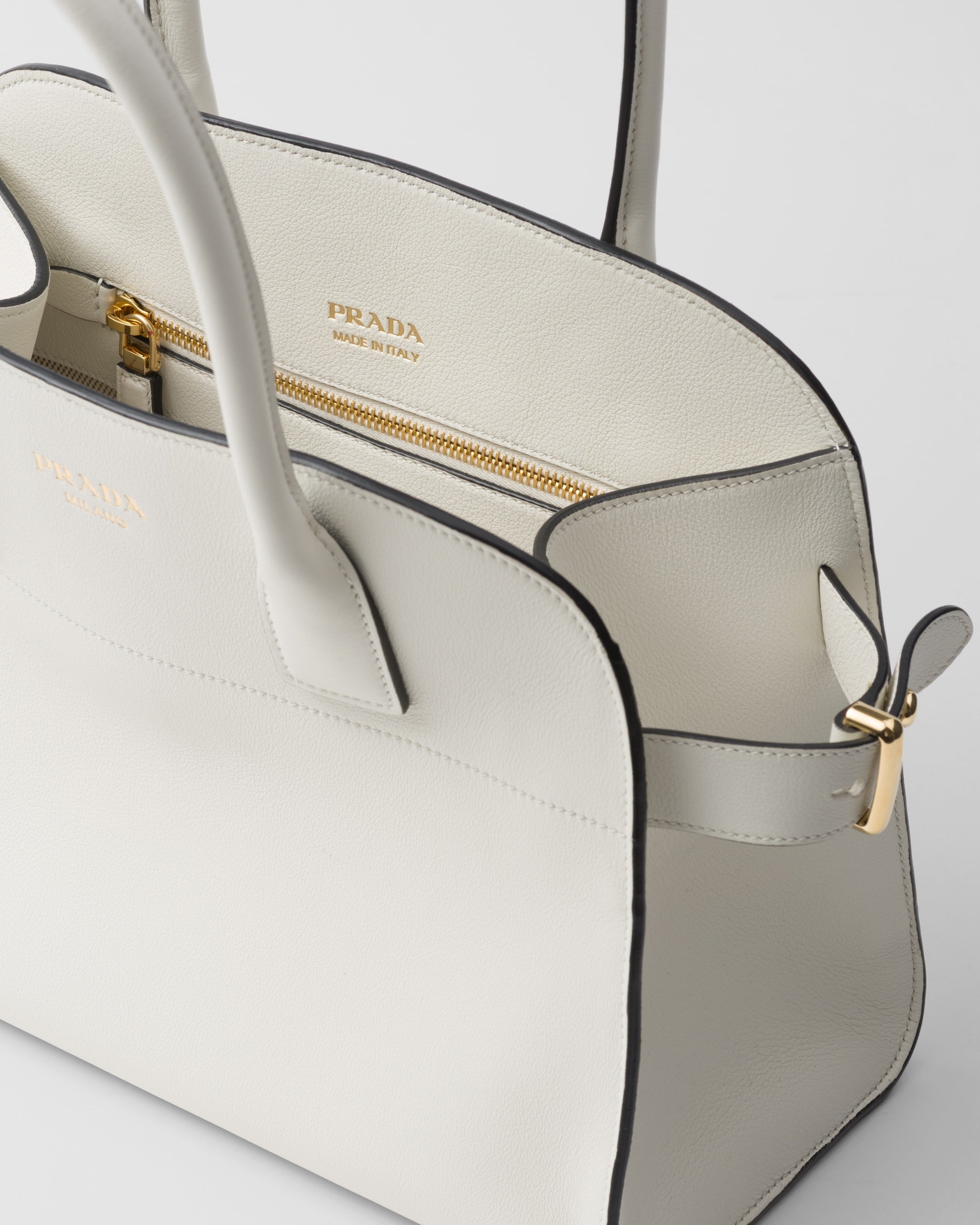 Medium leather tote bag White