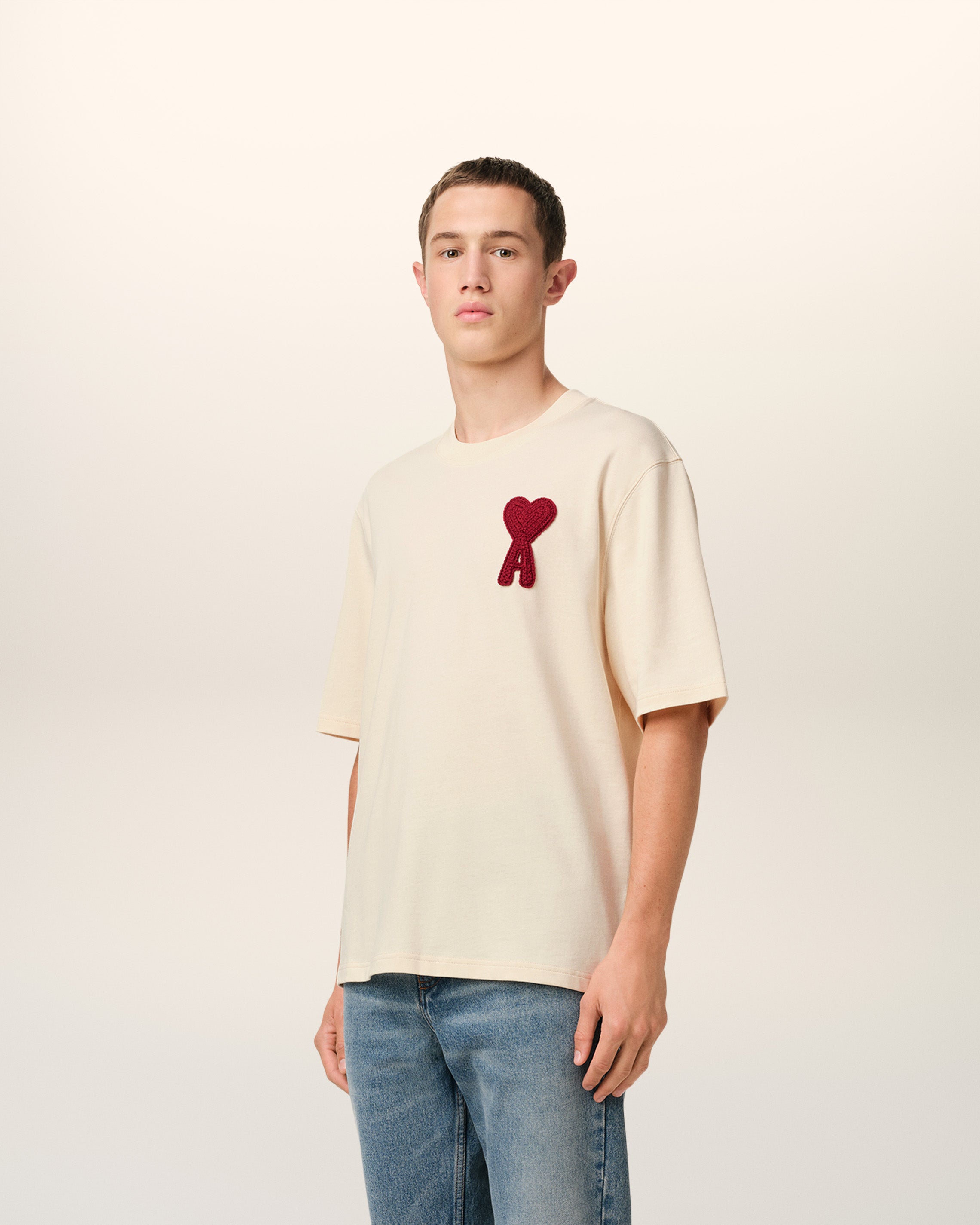 BEIGE COTTON AMI DE COEUR PATCH T-SHIRT WHITE CREAM