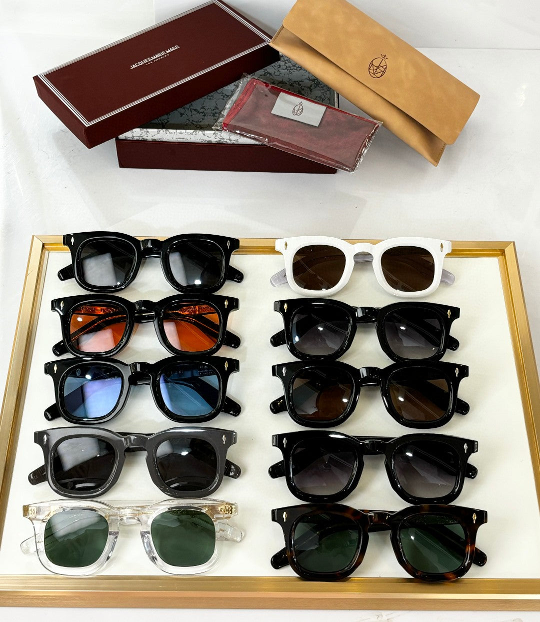 Sunglasses DEVAUXI