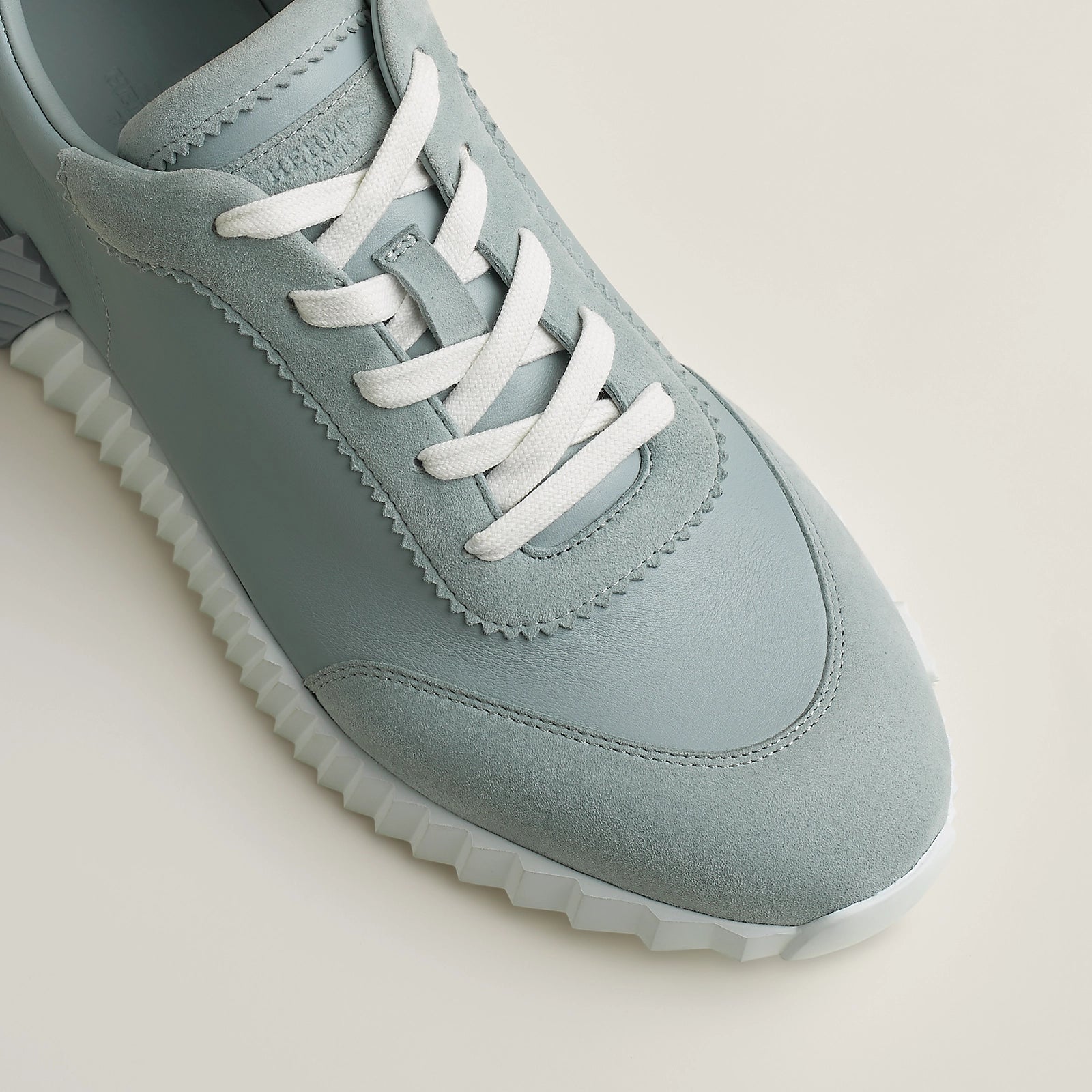 Bouncing Sneaker Gris Nuage