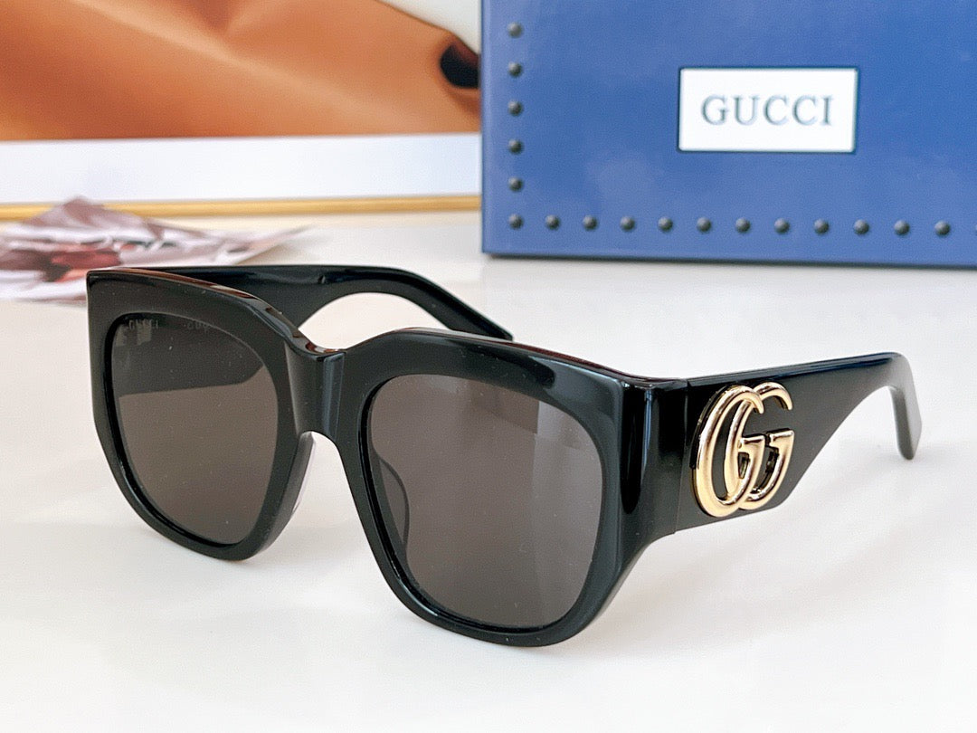 Gucci GG1421S