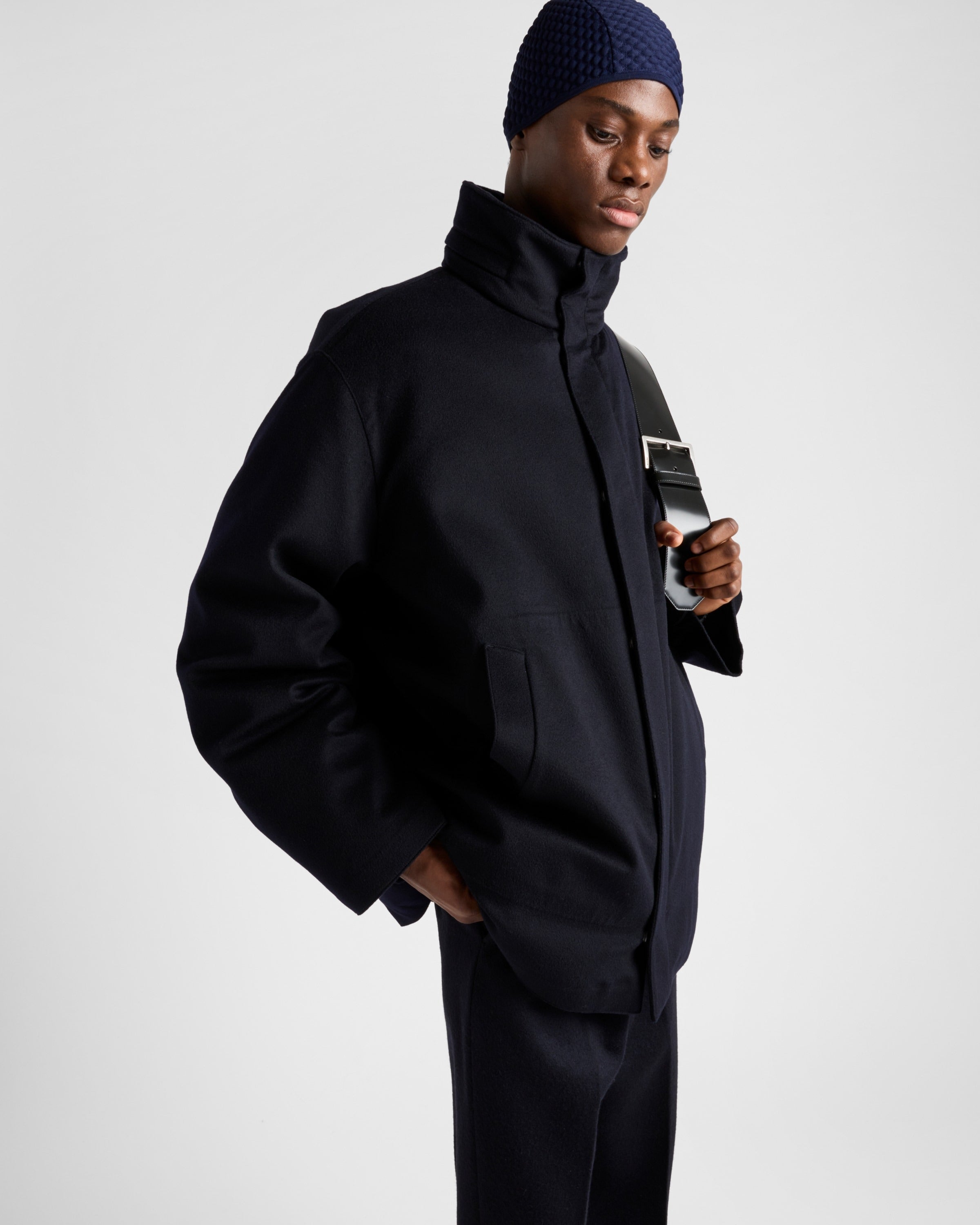 Medium-weight cashmere down jacket Navy