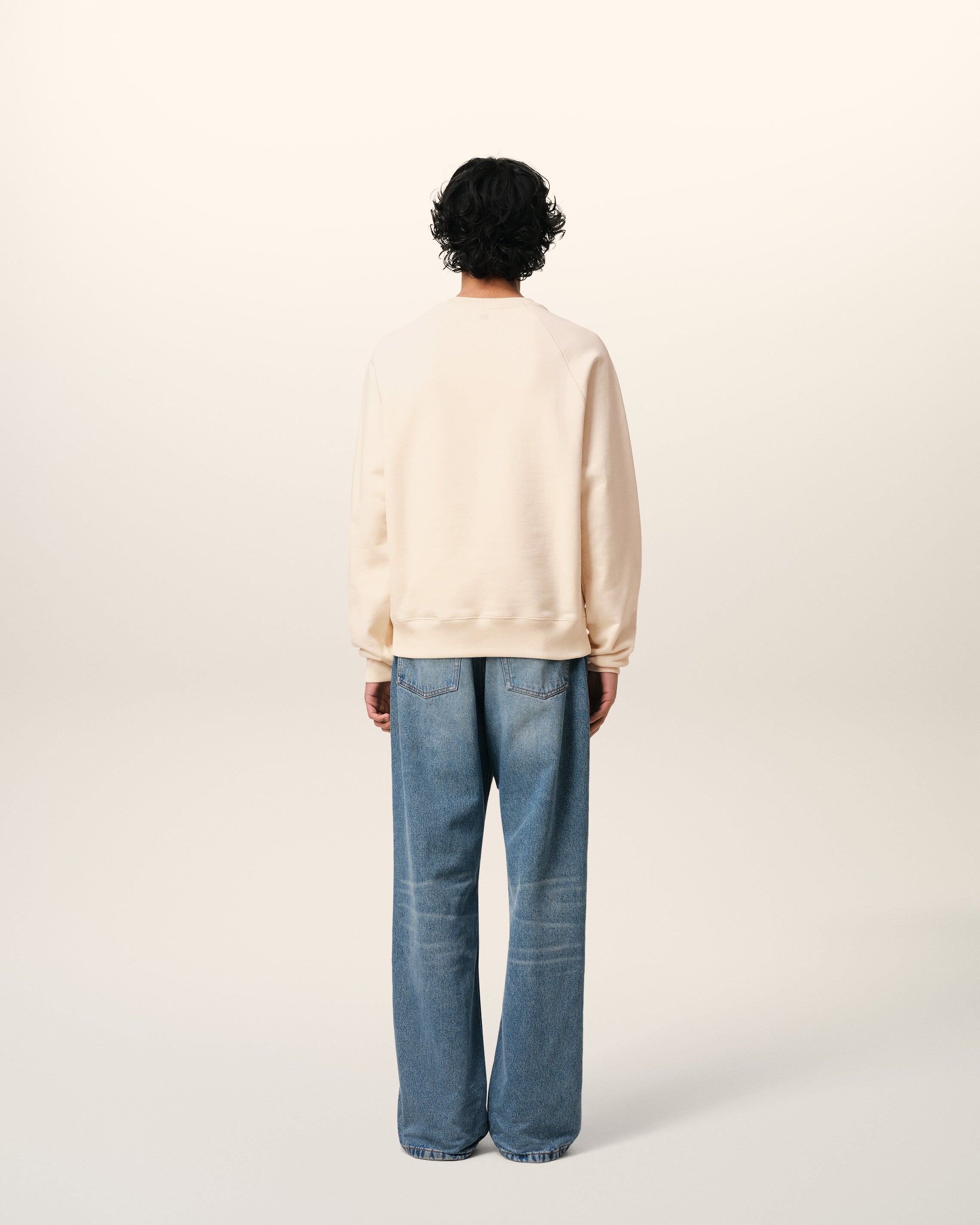 BEIGE COTTON AMI DE COEUR PATCH SWEATSHIRT WHITE CREAM