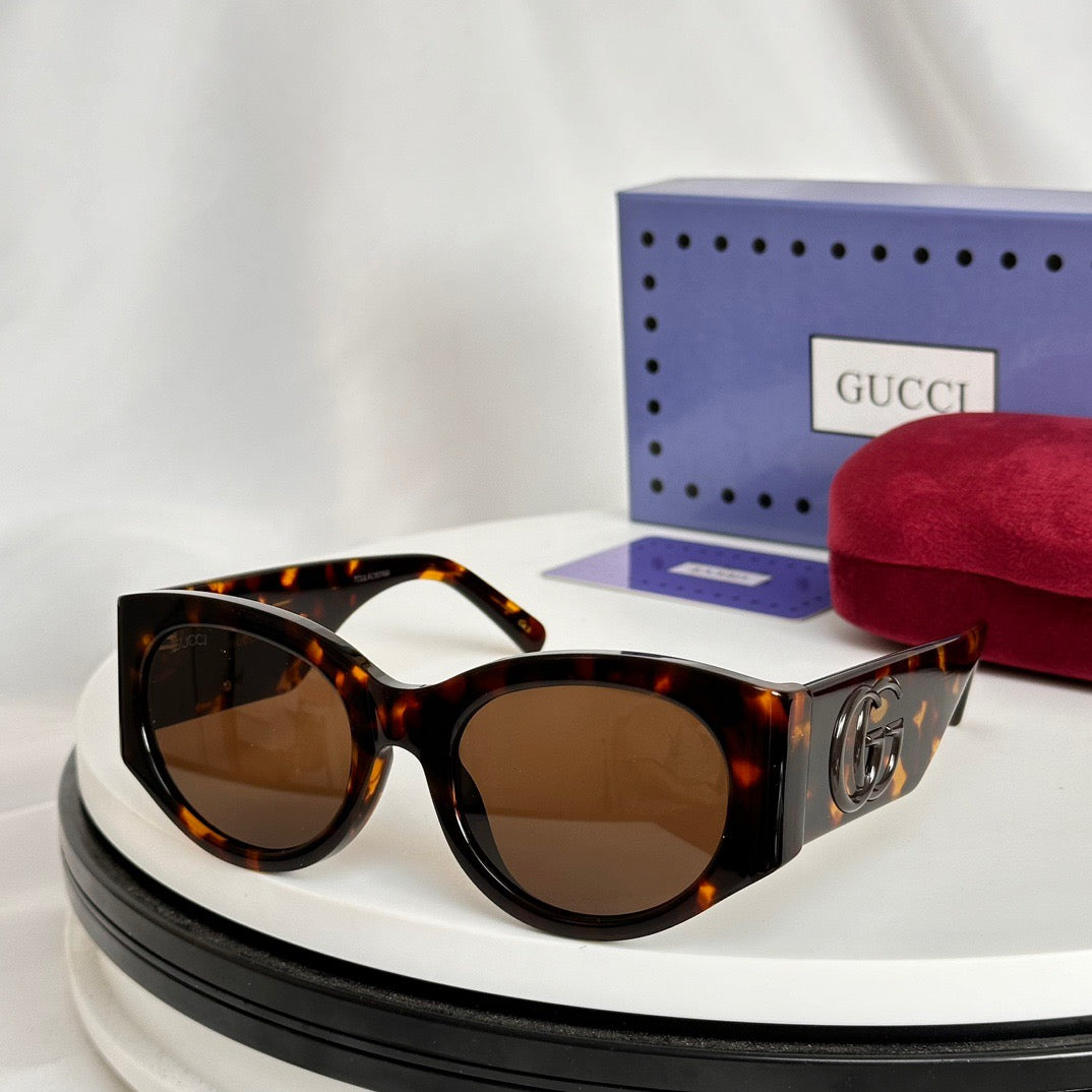 Gucci GG1544S