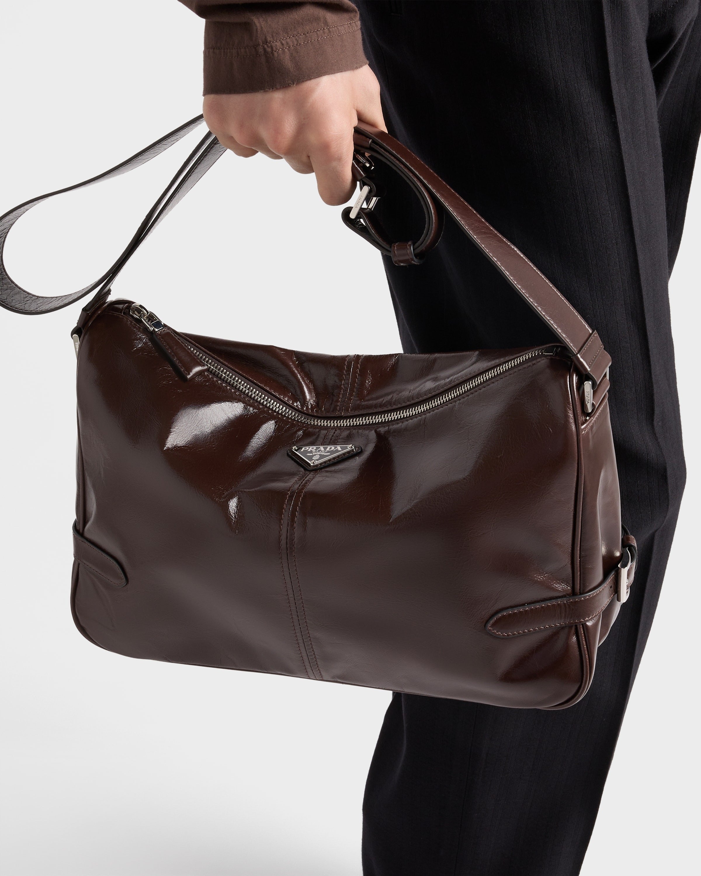 Leather shoulder bag Dark Brown