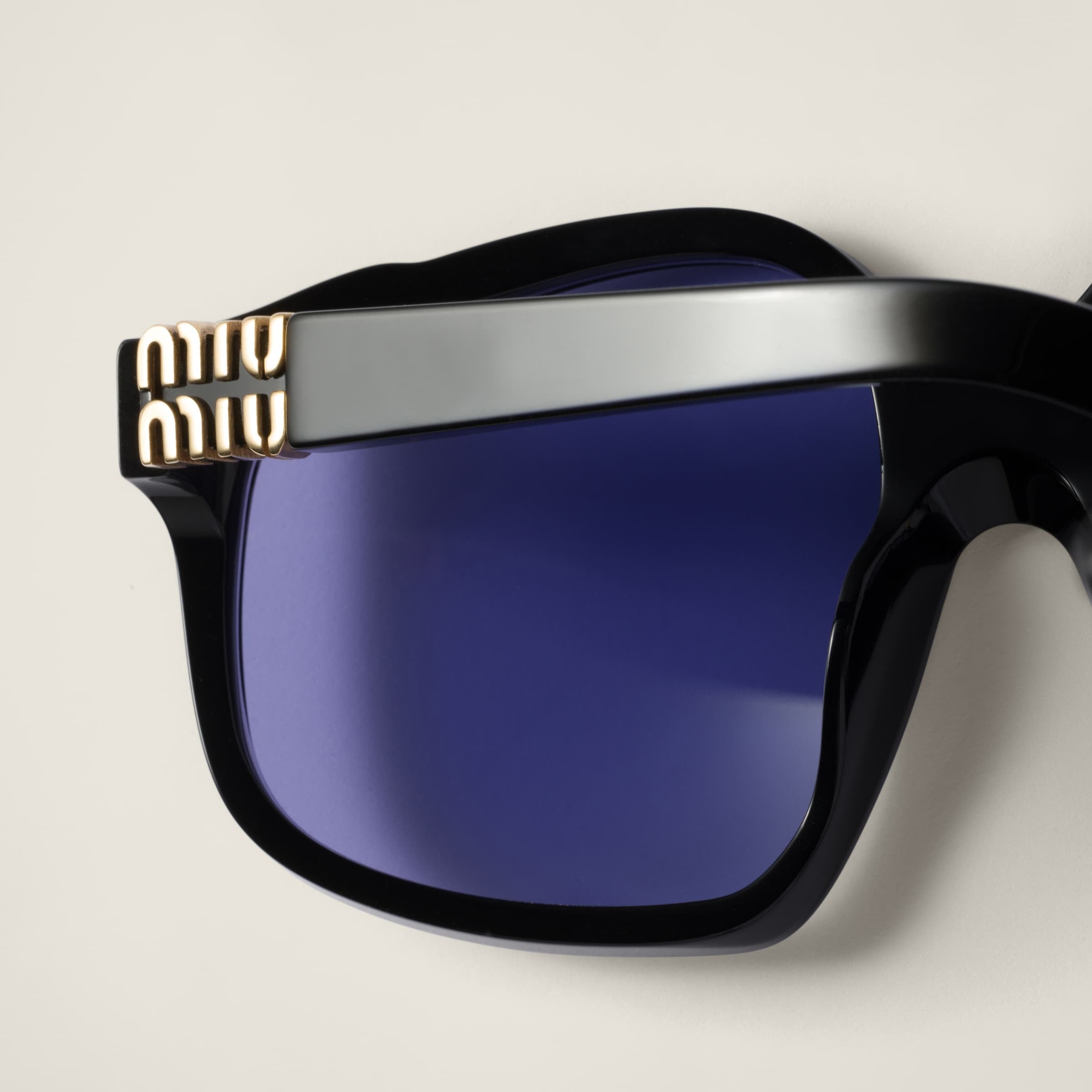 Miu Ombre sunglasses Purple Lenses