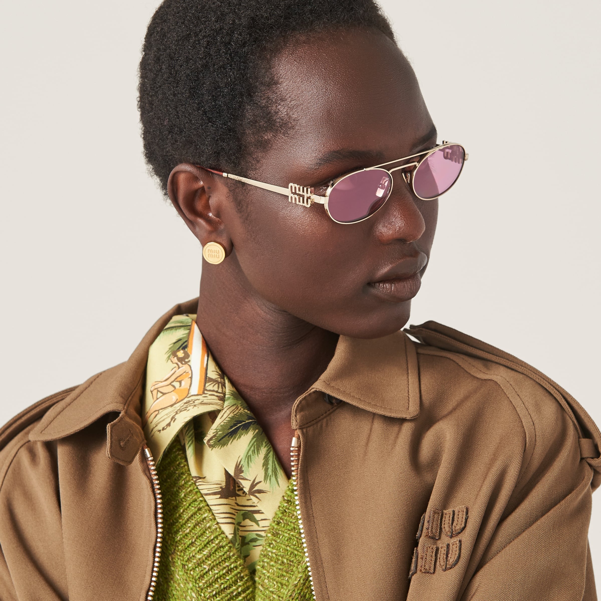Miu Miu Logo sunglasses Amaranth lenses