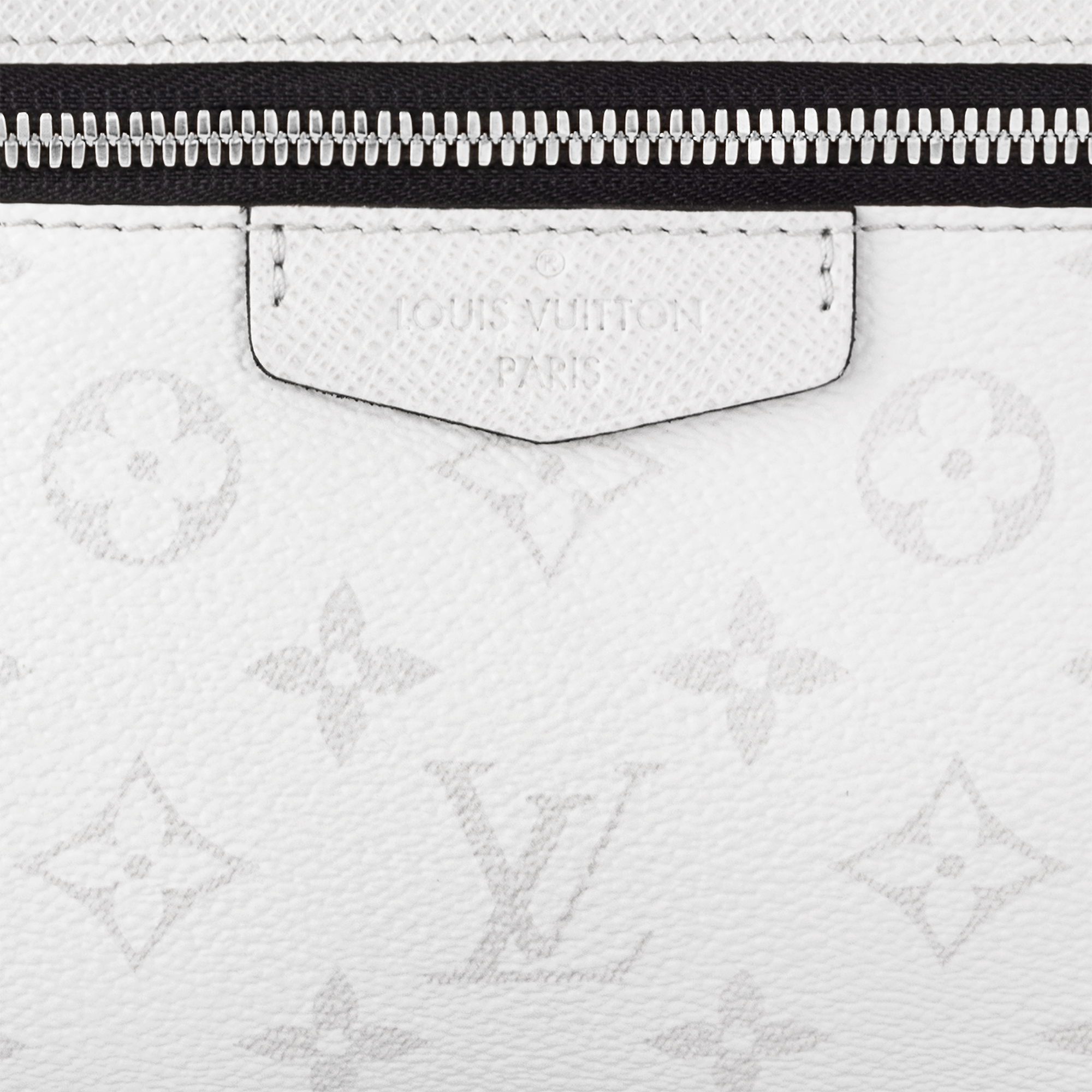 Outdoor Messenger