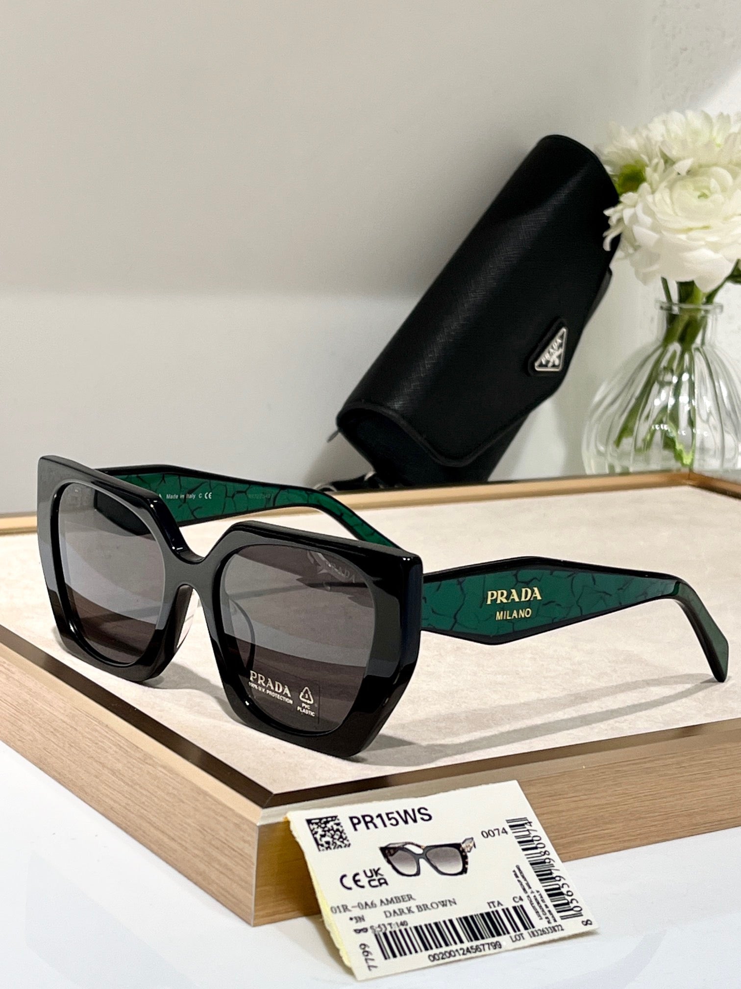 Prada 15WS