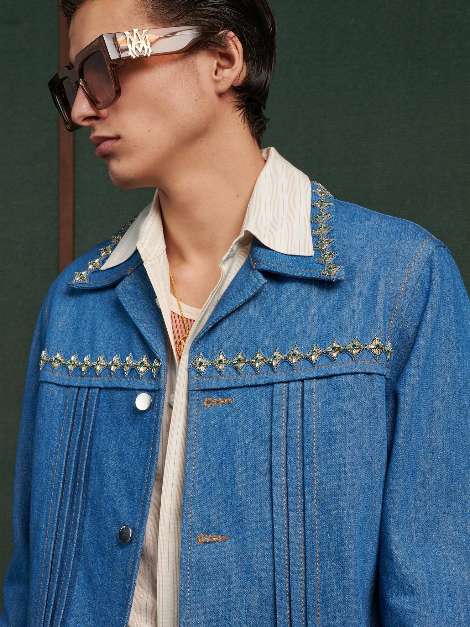 CRYSTAL PLEATED CADET JACKET Retro Indigo