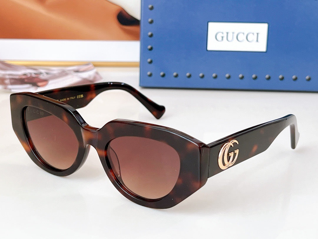 Gucci GG1421S